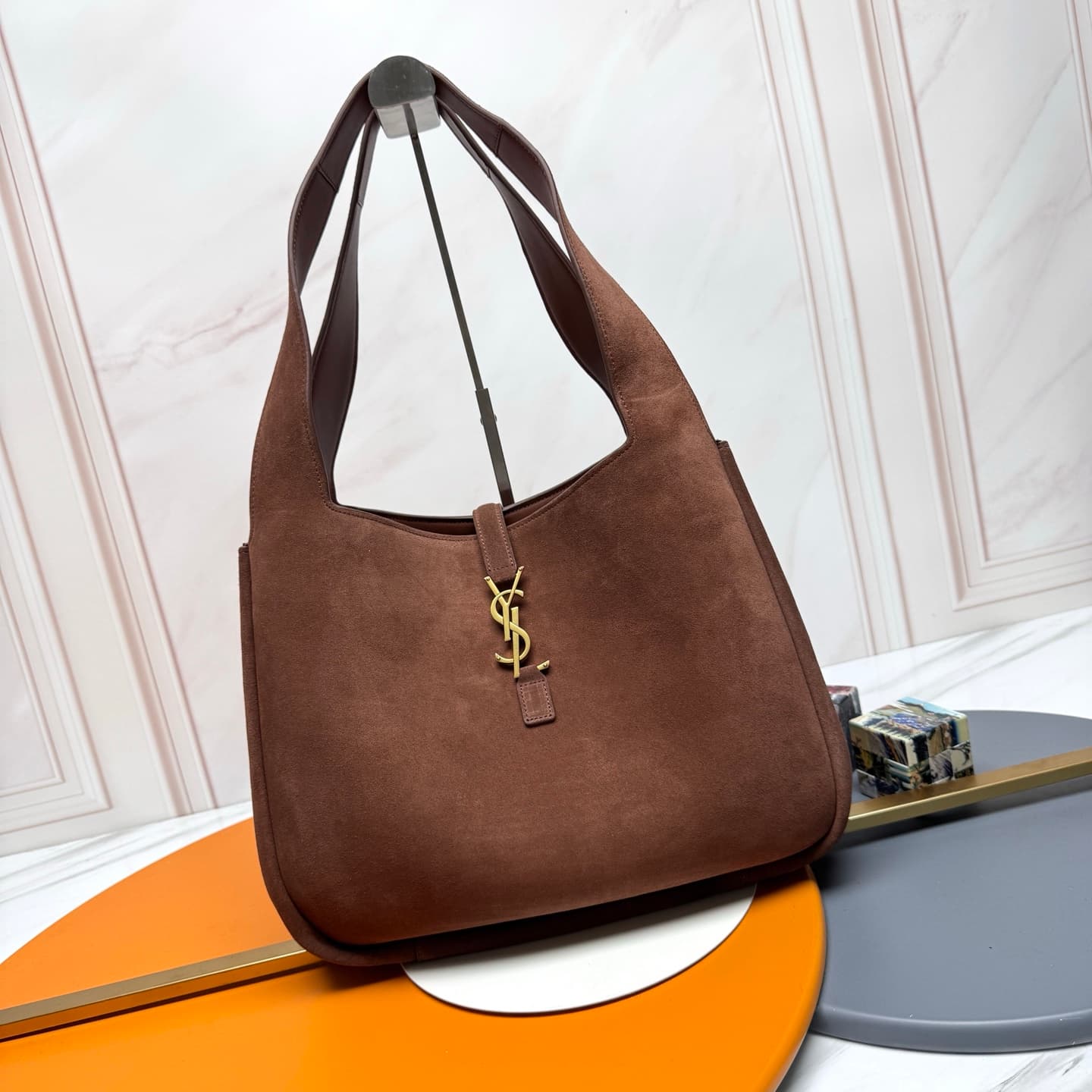 LE 5 À 7 BEA in suede CARAMEL COGNAC 763435 TOP