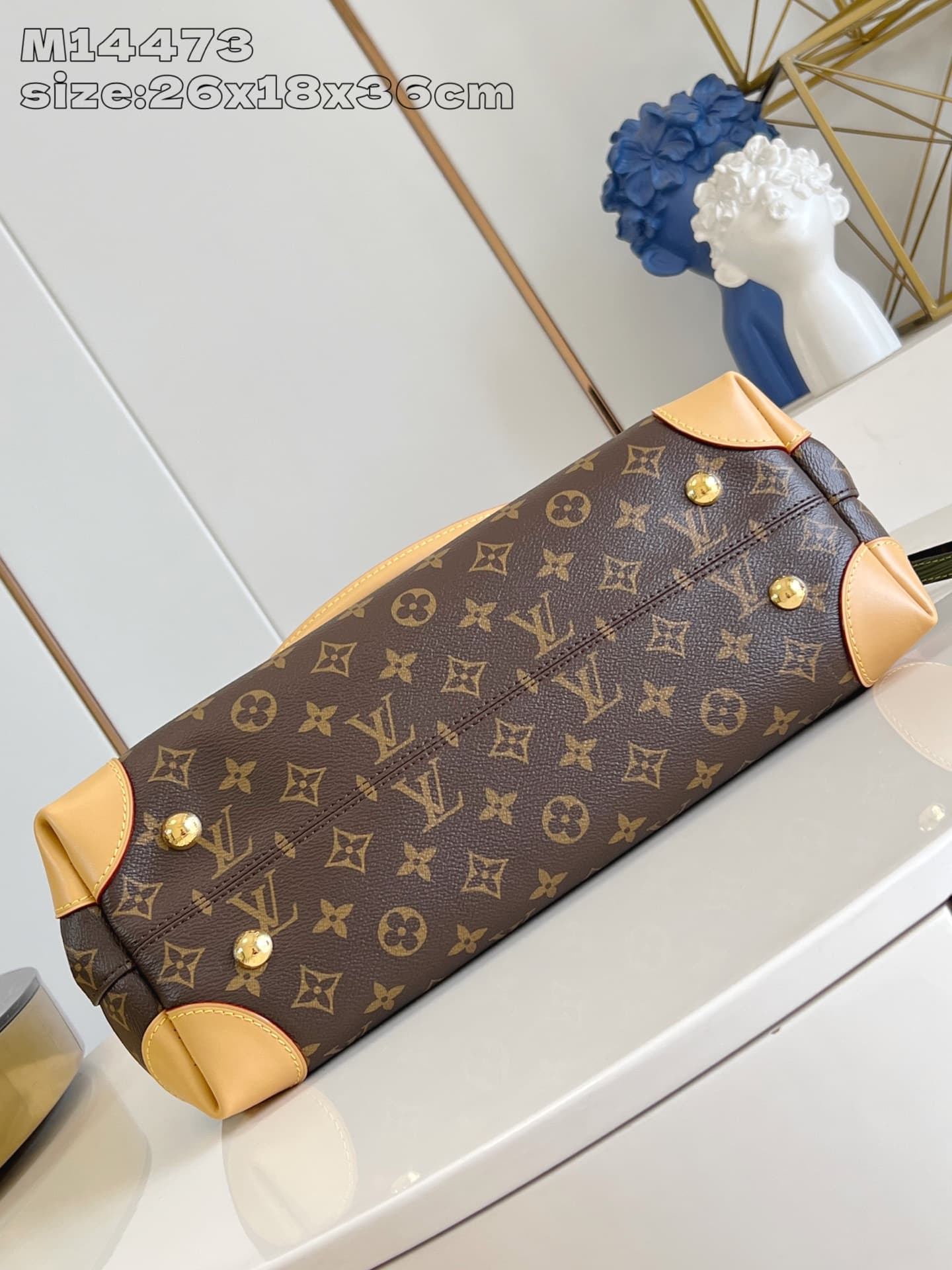 Louis Vuitton Hide Away MM Monogram Coated canvas M14473 High
