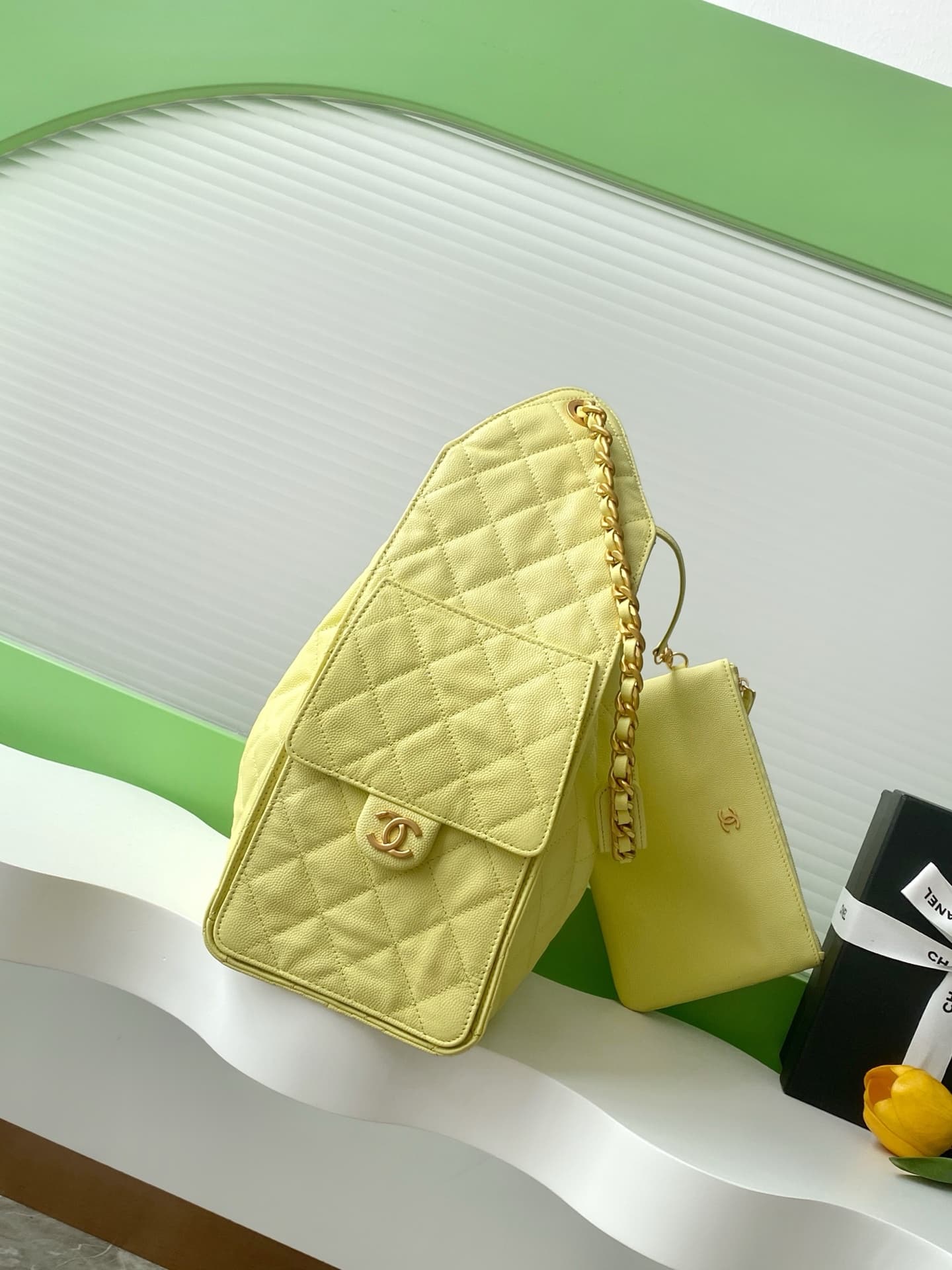 Chanel 25 Medium Hobo Medium handbag AS5311 Grained Calfskin & Gold-tone Metal Yellow A