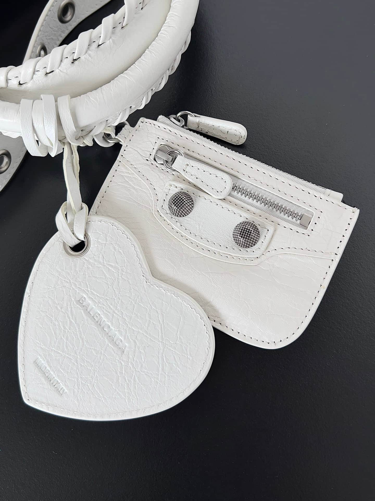 Balenciaga Medium Neo Cagole City bag in White lambskin leather High