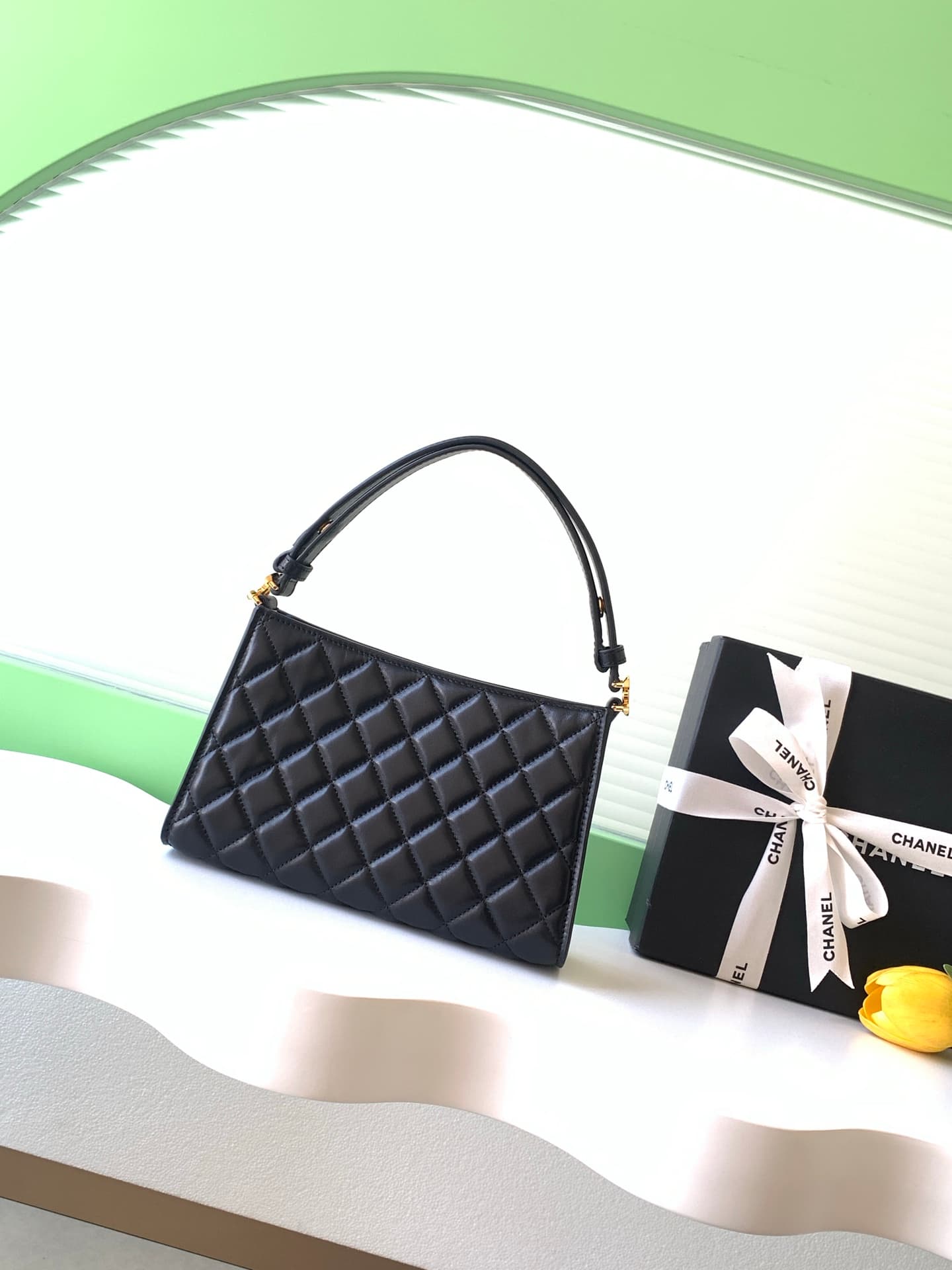 Chanel evening bag AS6045 lambskin & gold-tone metal black high