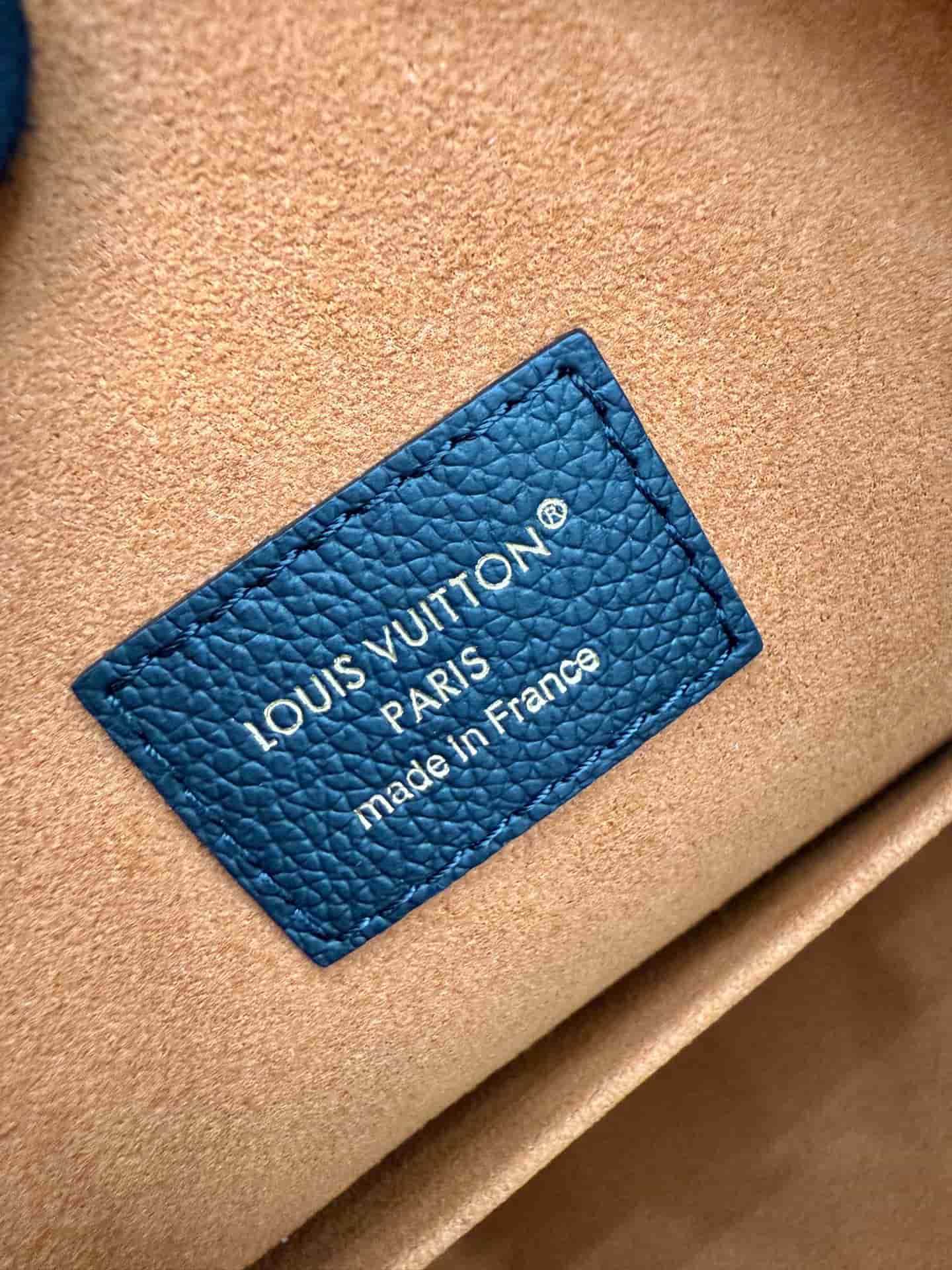 Louis Vuitton Low Key Cookie MM  Calf leather M14417 Black TOP