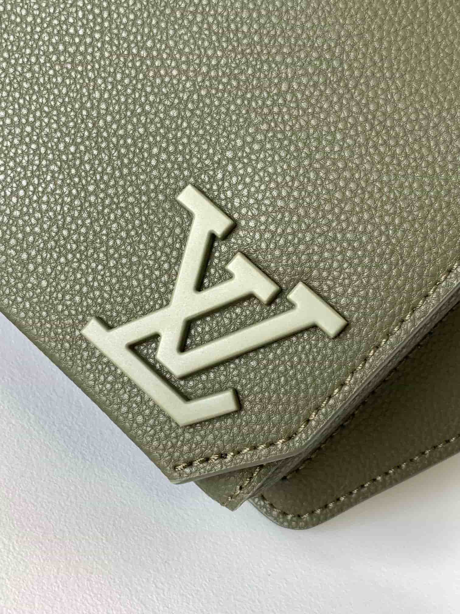 Louis Vuitton Aerogram Takeoff Sling bag Olive Green Cowhide Leather M21364 High