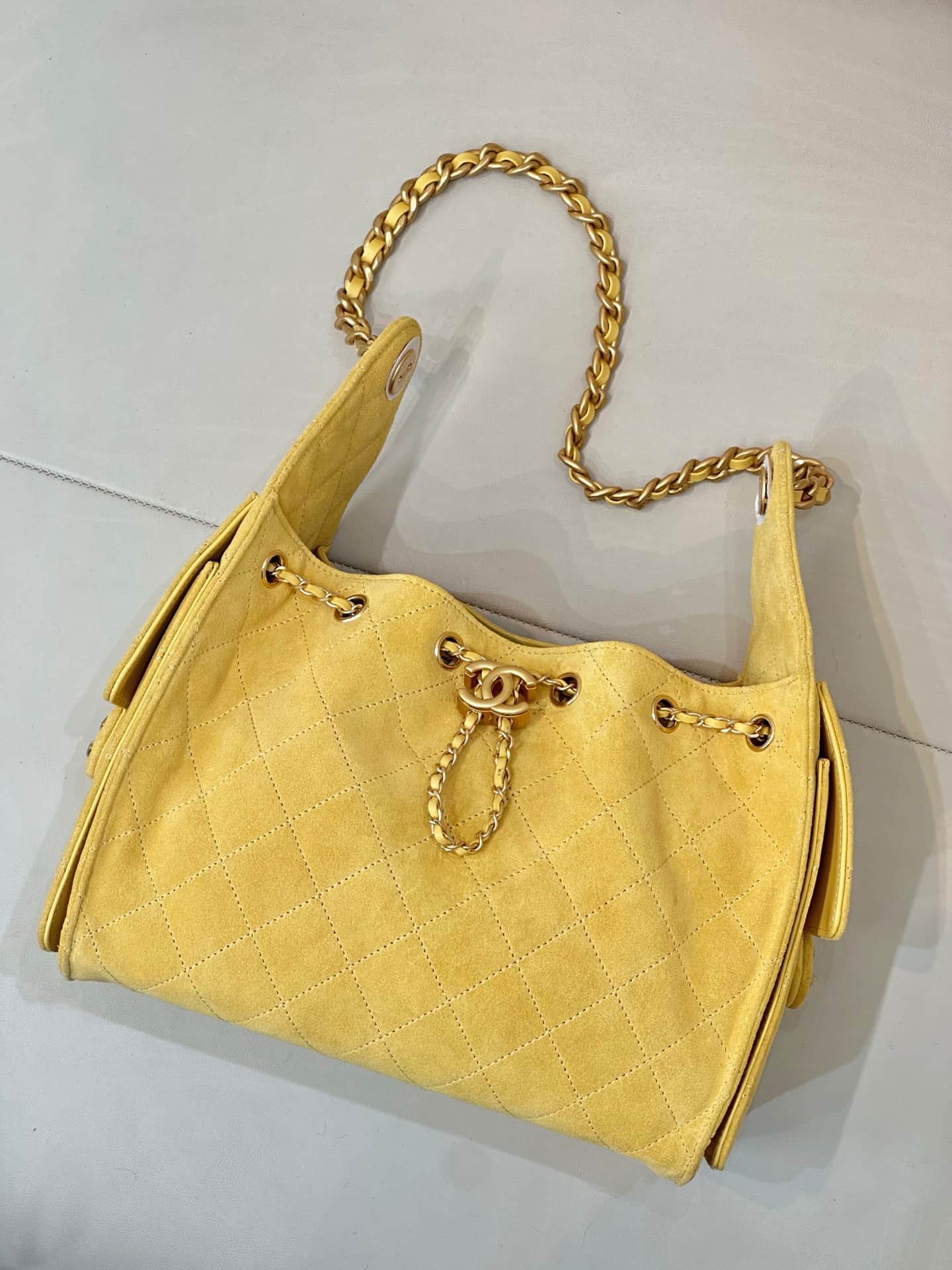 Chanel 25 Small Hobo handbag AS5293 Suede &Gold-tone Metal Yellow TOP