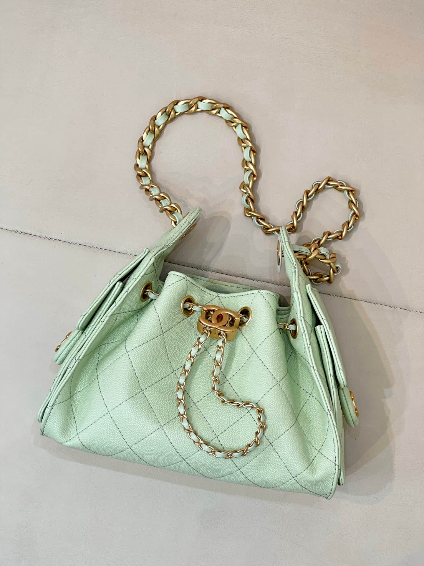 CHANEL 25 Mini Handbag AS5631 Grained Calfskin & Gold-tone Metal Black TOP