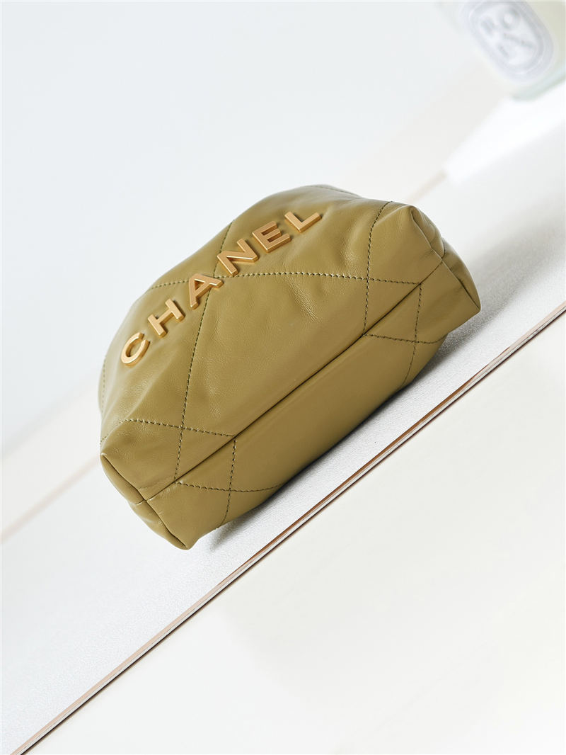 Chanel 22 MINI HANDBAG Shiny Calfskin Mustard & Gold-Tone Metal AS3980 A