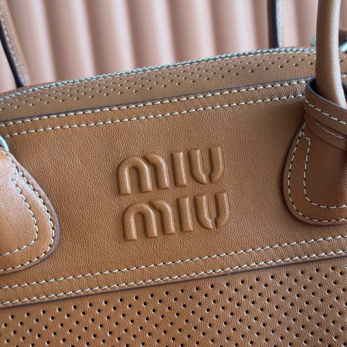Miu Miu Vivant leather bag Caramel Brown 5BB199 TOP
