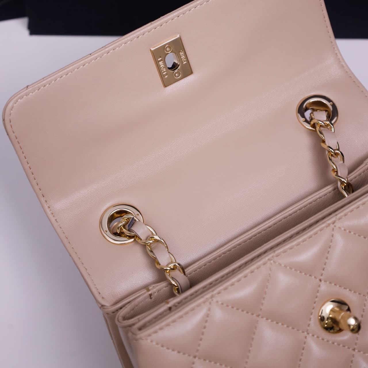 Chanel MINI FLAP BAG WITH TOP HANDLE AS4654 Lambskin &Gold-Tone Metal Beige A
