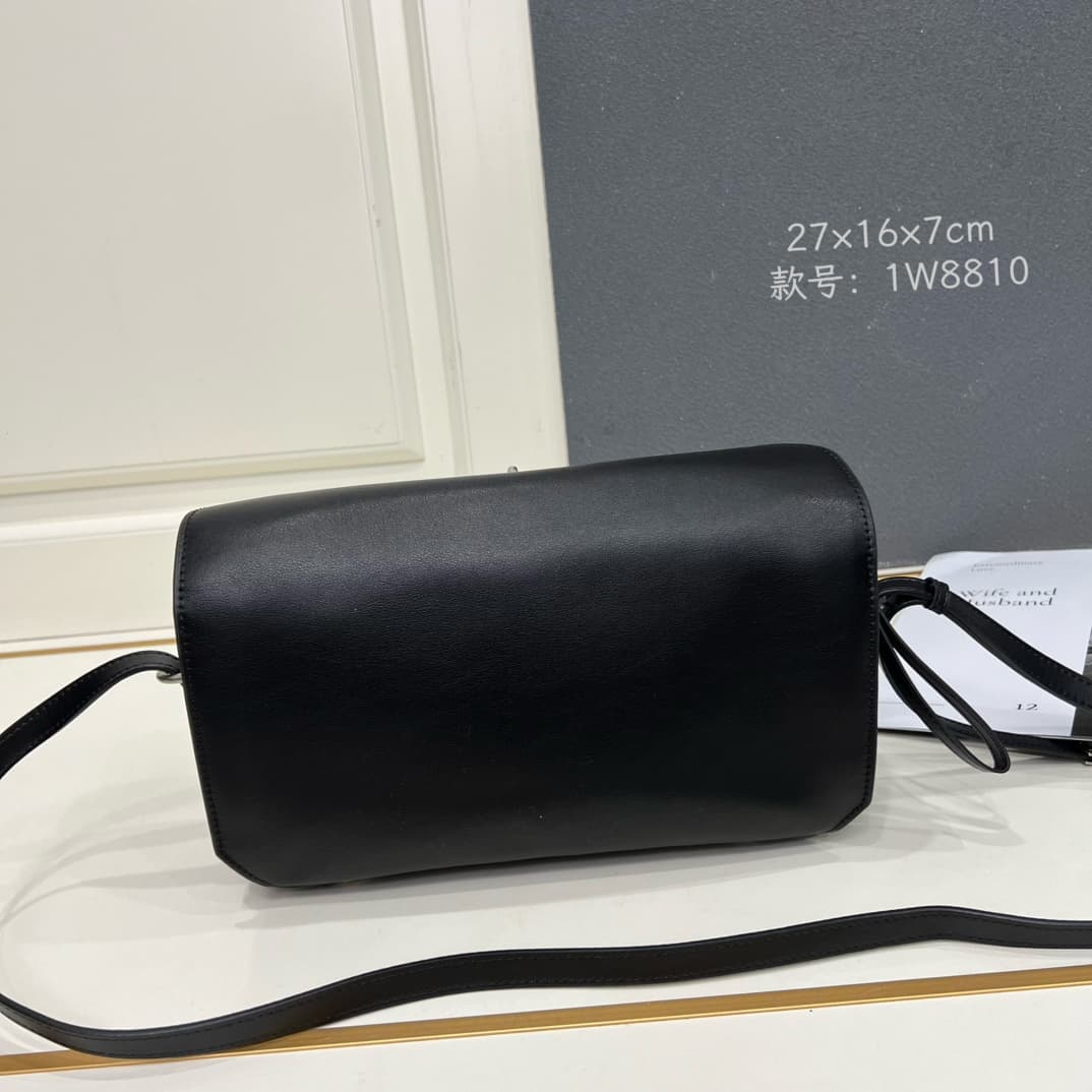 Balenciaga Shoulder Bag in Black Mid