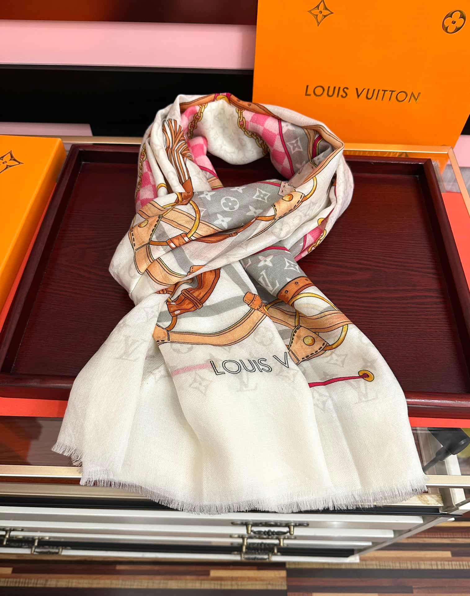 Louis Vuitton Flower And Straps Square