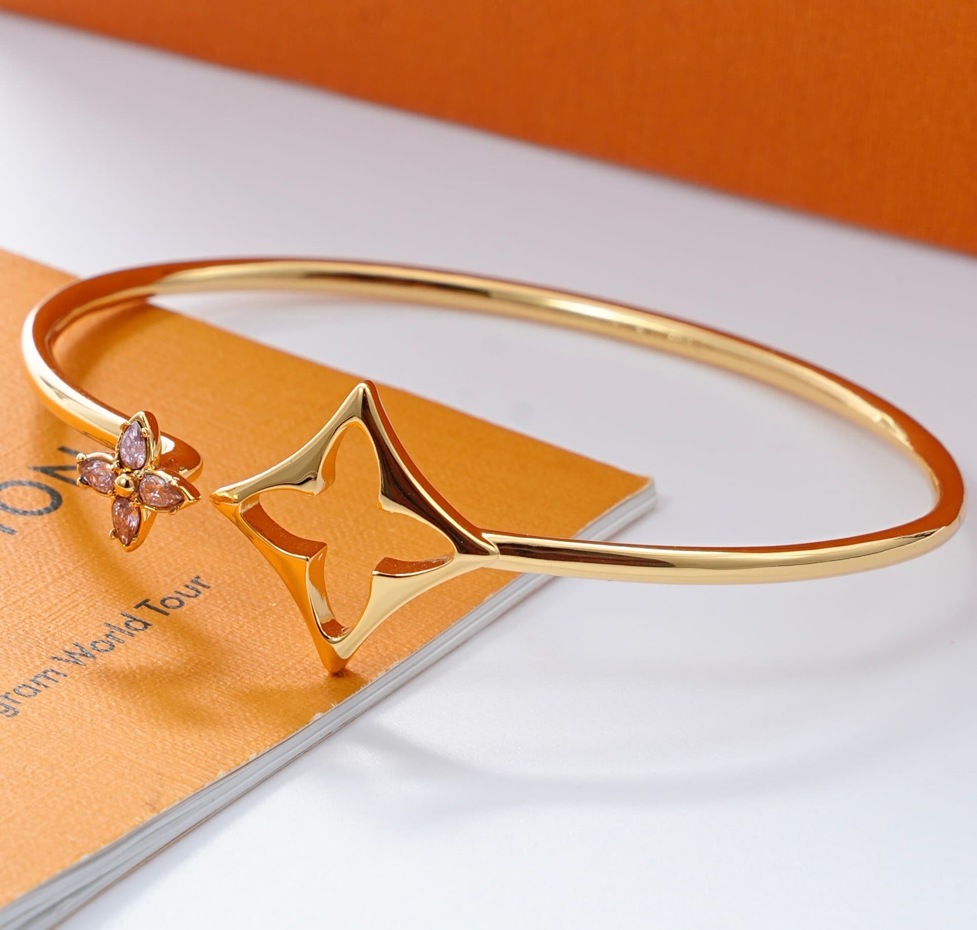 Louis Vuitton Idylle Blossom Twist Bracelet High
