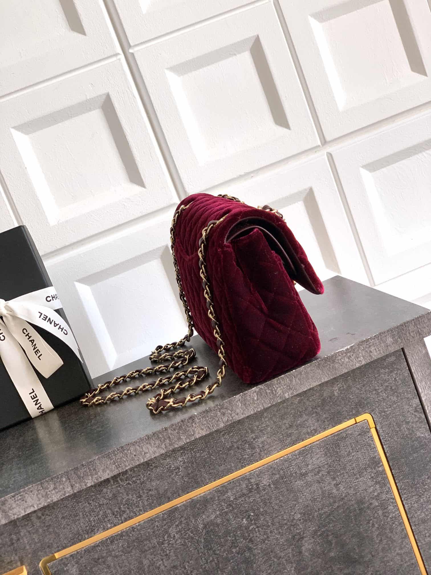 Chanel Medium CLASSIC HANDBAG Velvet  & Gold-Tone Metal Dark Brown A