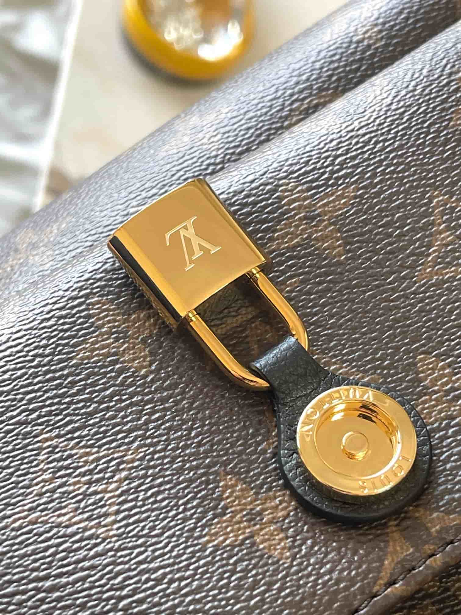 Louis Vuitton Saint Germain BB Monogram/Black Leather and coated canvas M26398 TOP