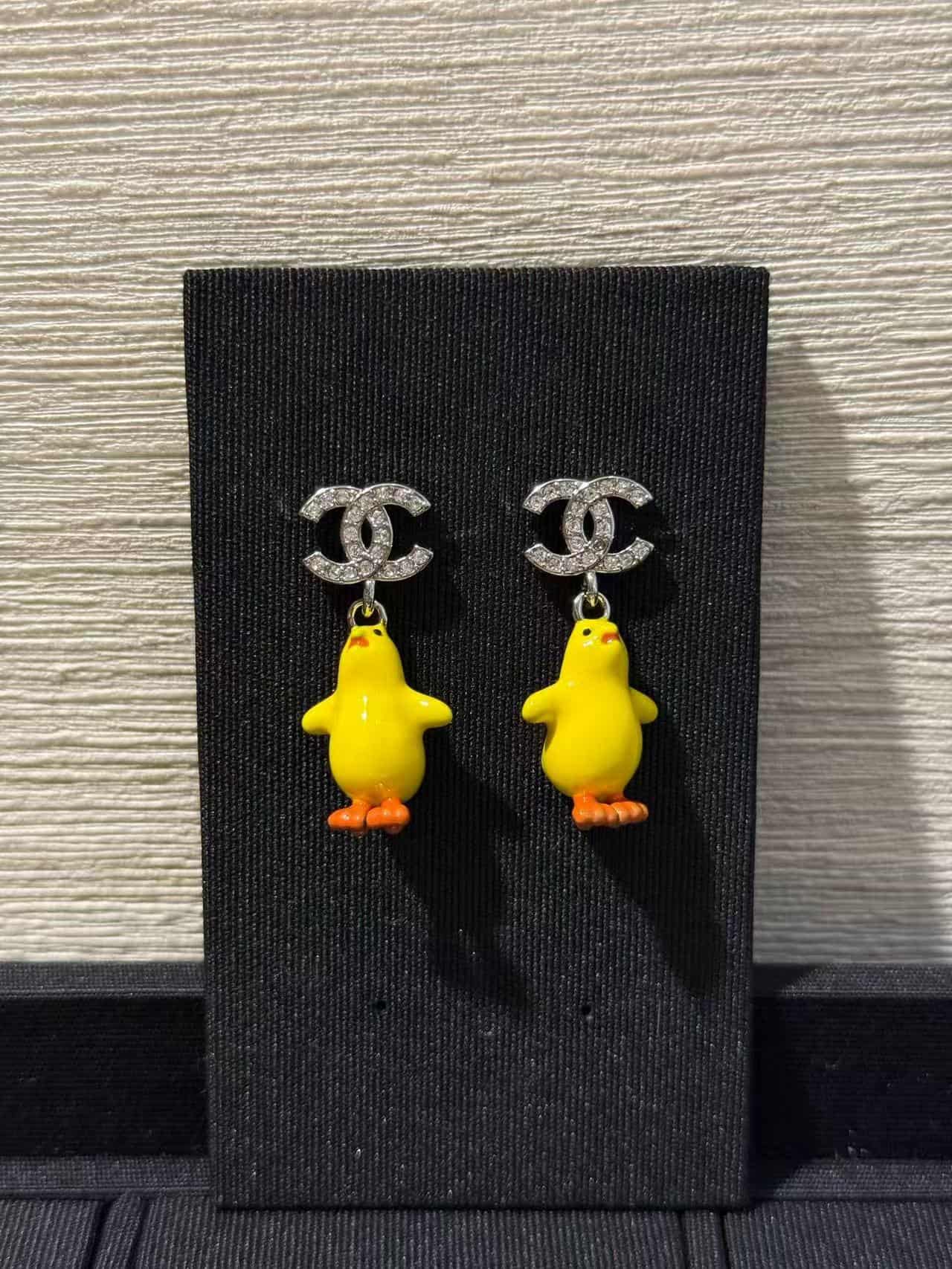 Chanel Earrings High 25863