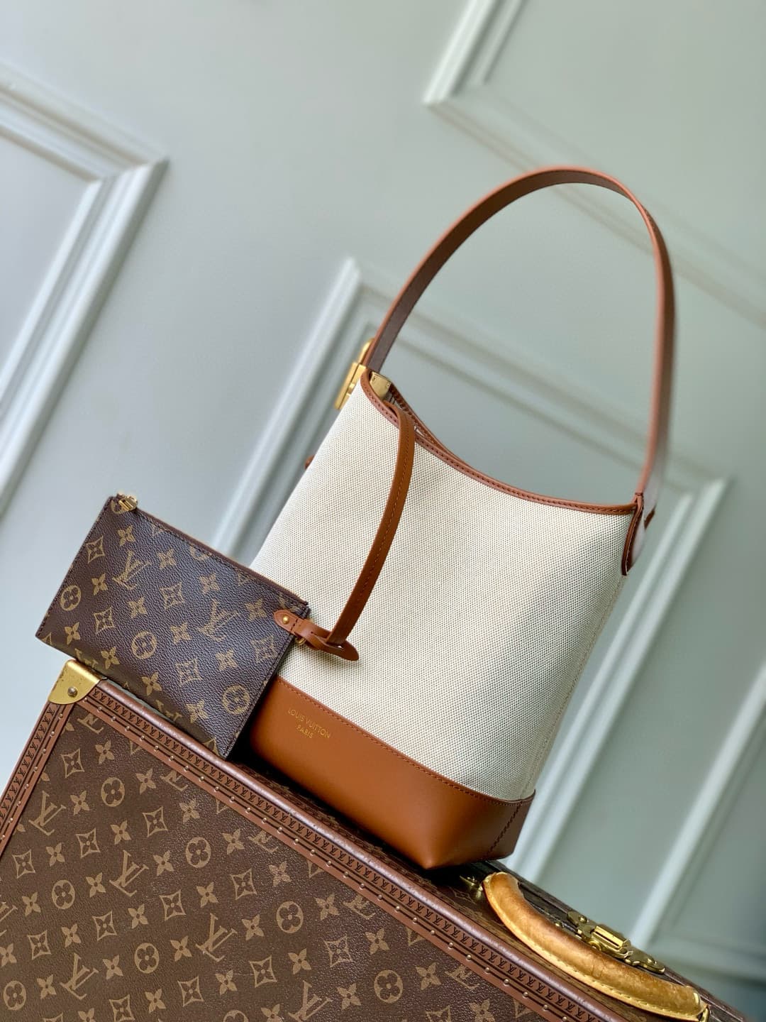 Louis Vuitton Low Key Hobo PM Cotton and cowhide leather M25468 Ecru/Cognac High