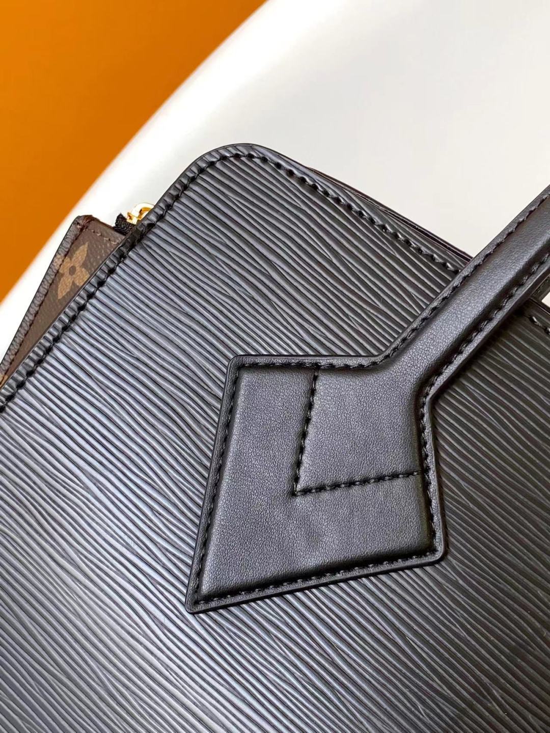 Louis Vuitton Varenne Black Epi leather M11789 High
