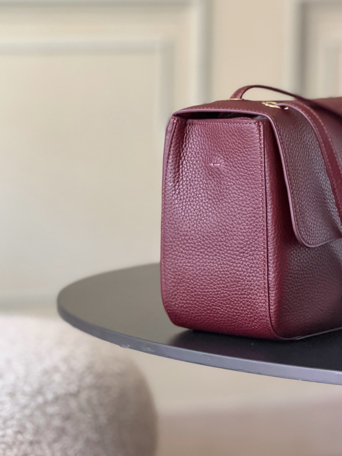 Chanel Maxi Flapbag Grained Calfskin & Gold-Tone Metal Claret AS6231 A