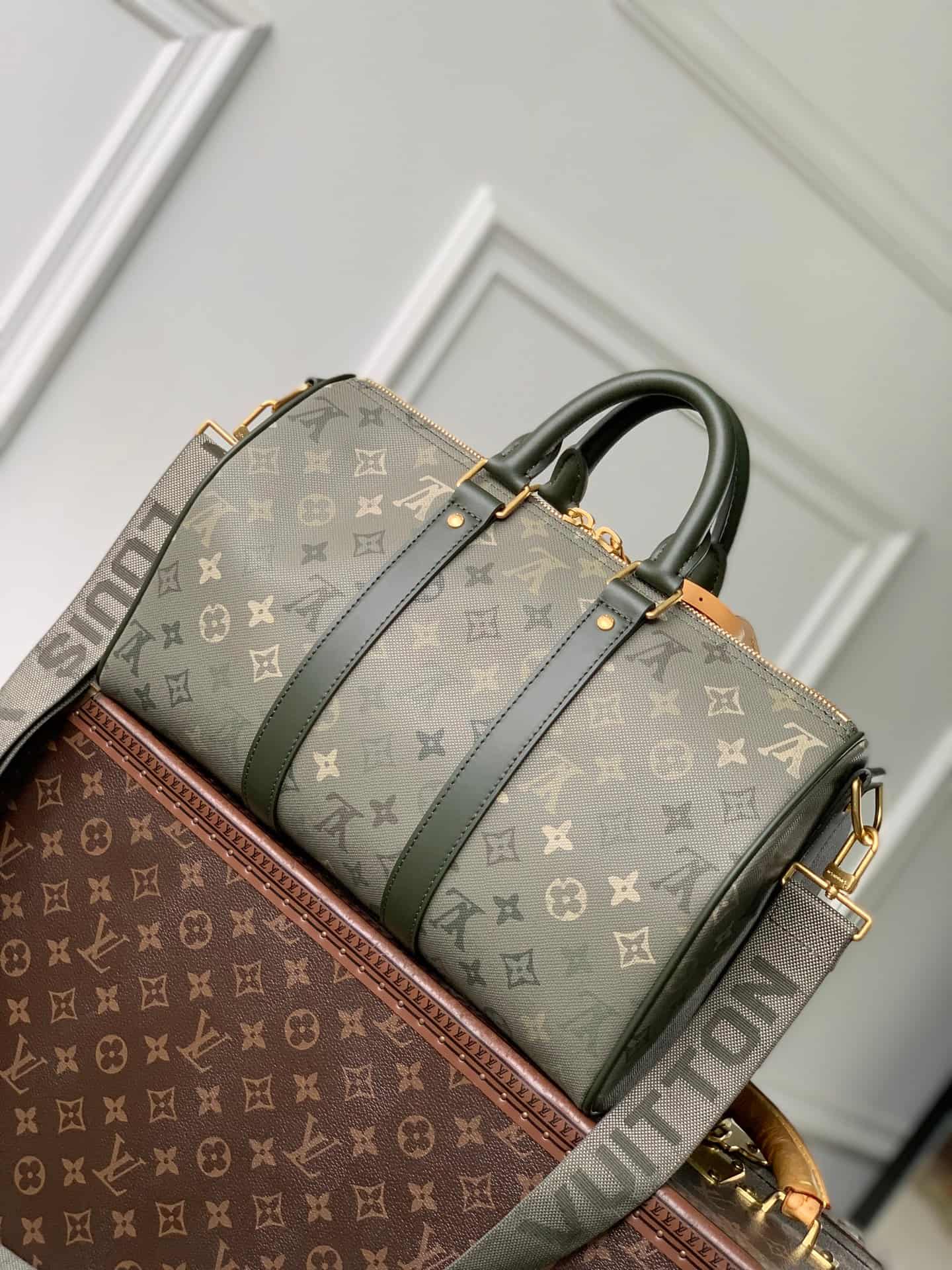 Louis Vuitton Keepall Bandoulière 35 Kahki Green Monogram Surplus coated canvas M27054 High