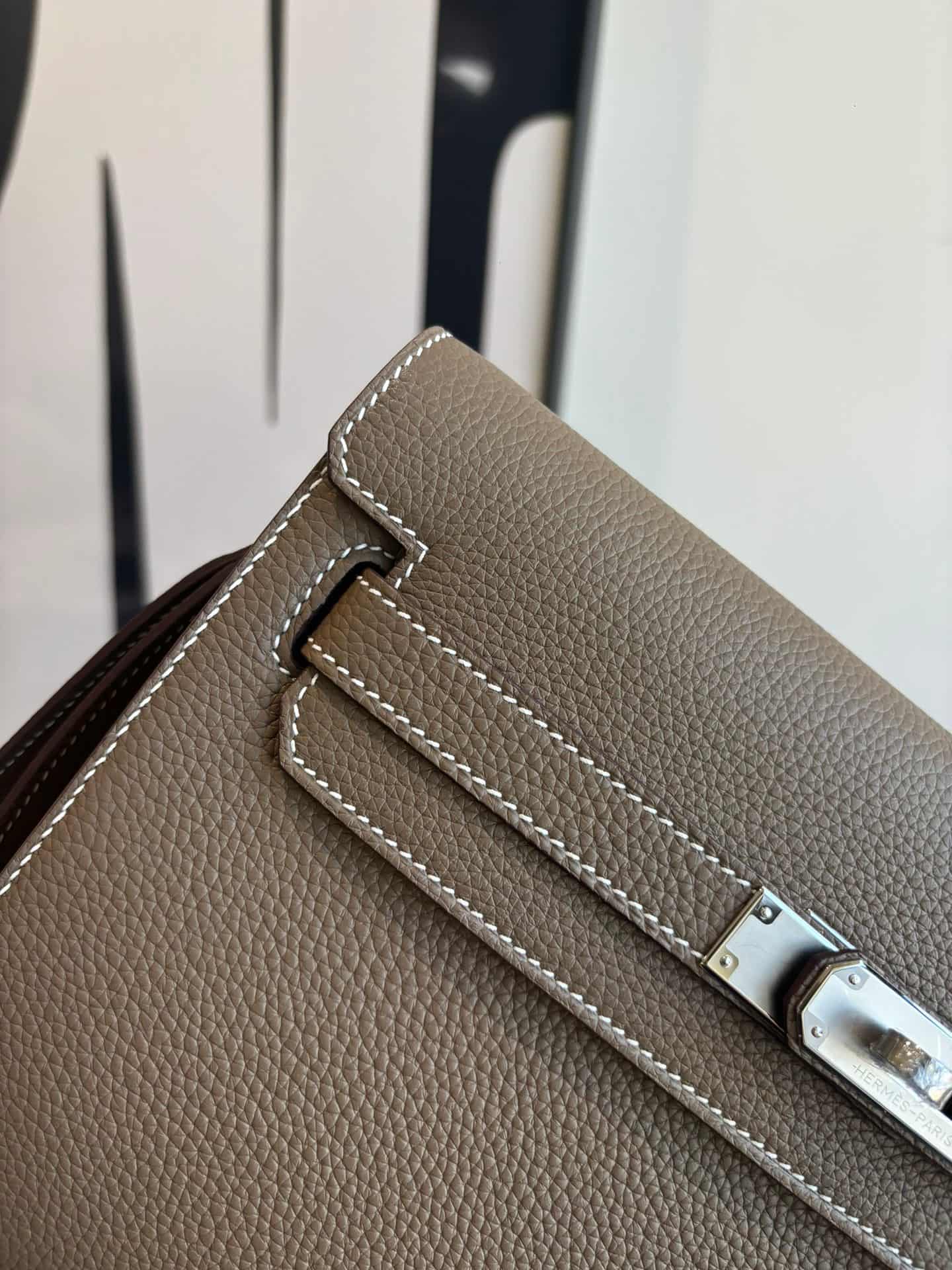 Hermes Kelly Depeches 25 Pouch Togo Leather WAX High