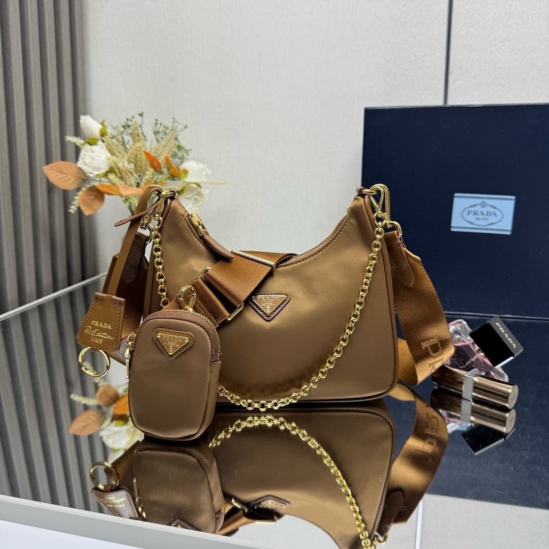 Prada Re-Edition 2005 Nylon bag 1BH204 Camel High