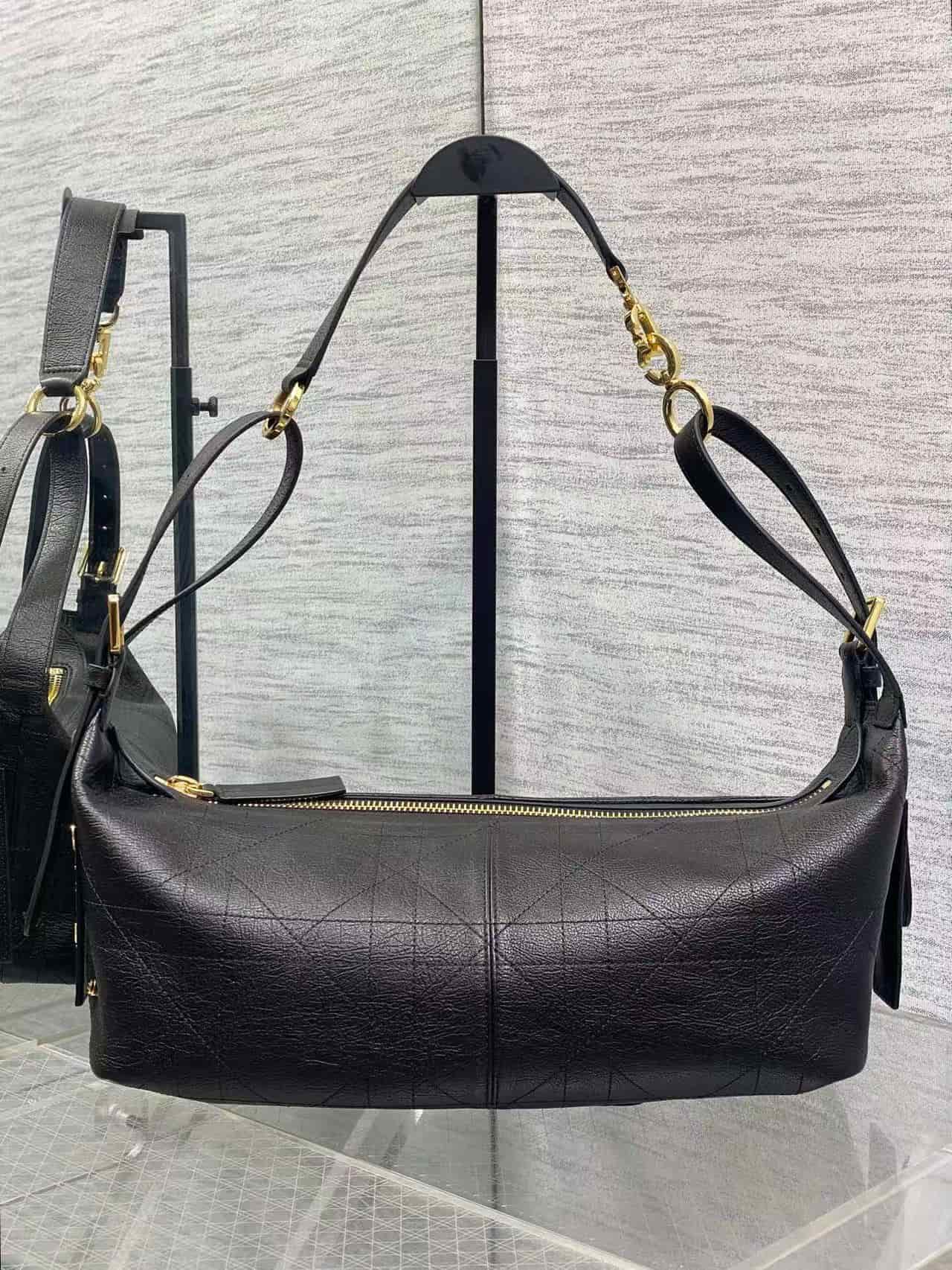 Medium D-Journey Bag in Calfskin High