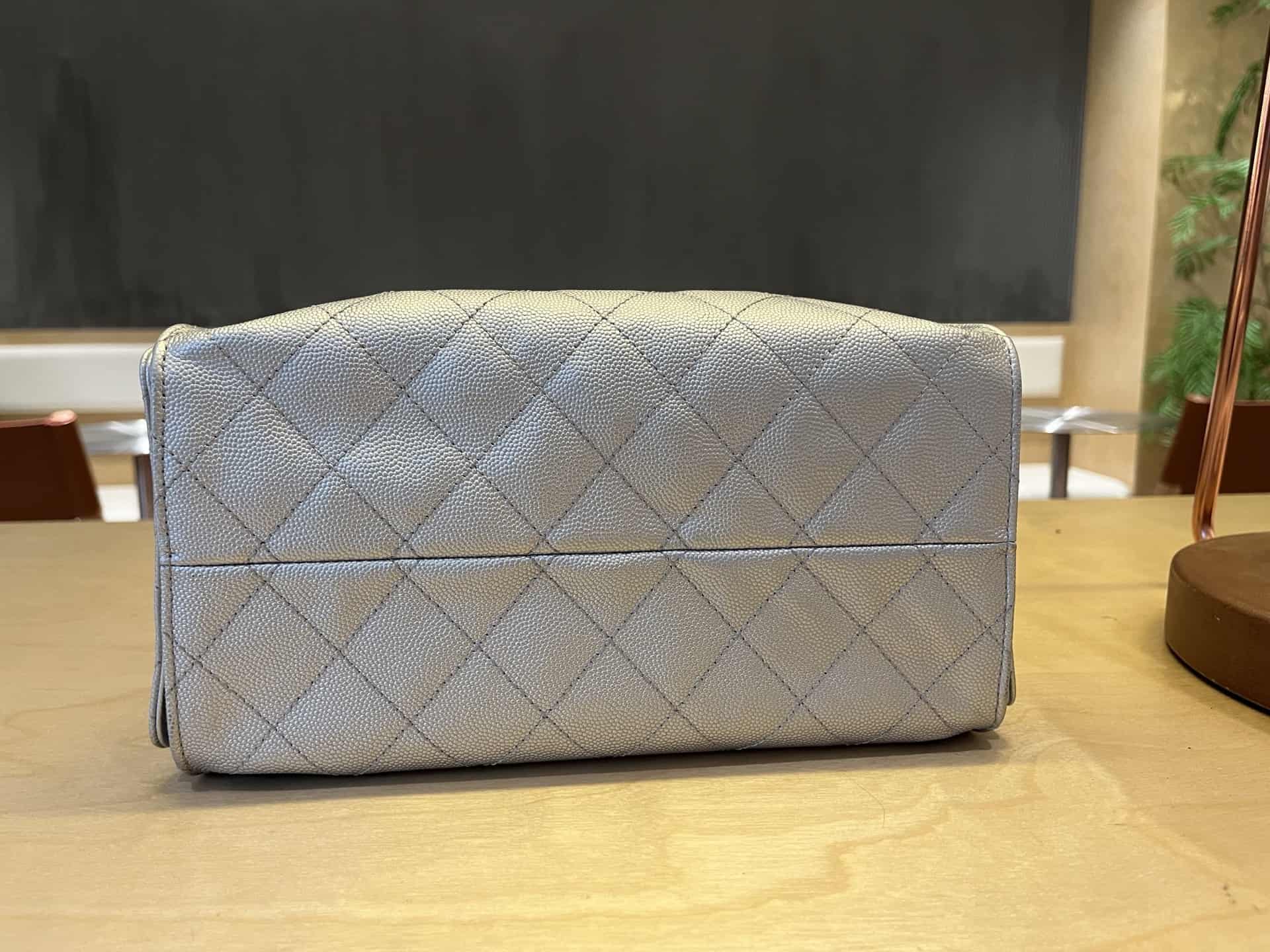 Chanel 25 Small Hobo handbag AS5293 Grained Calfskin & Gold-tone Metal Silver A
