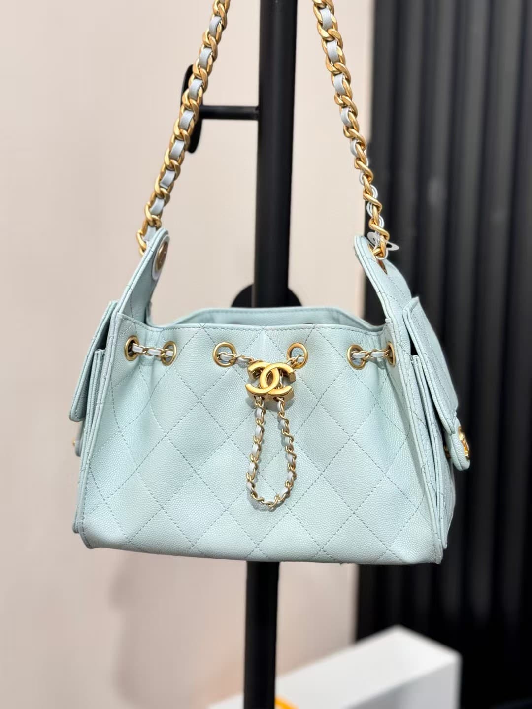 Chanel 25 Mini Hobo handbag AS5631 Grained calfskin & gold-tone metal Light-Blue A