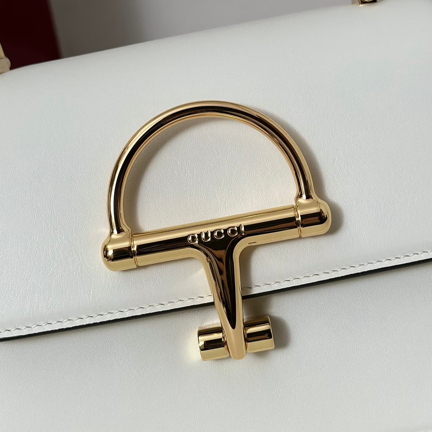 Gucci Siena small top handle bag 855536 White High