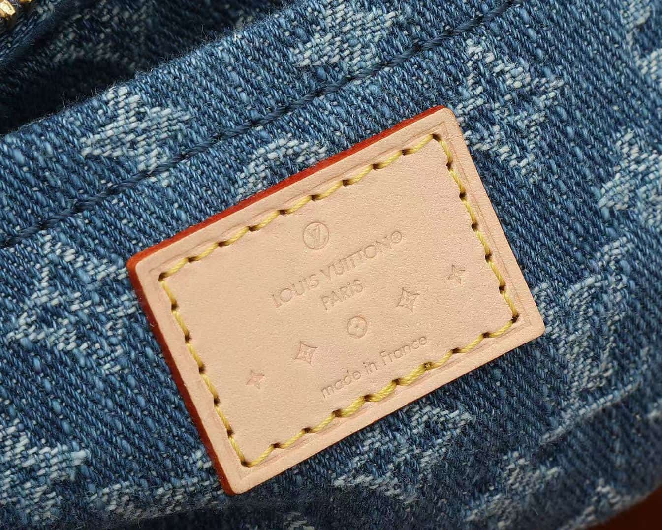 Louis Vuitton Croissant MM Monogram Denim M46856 High