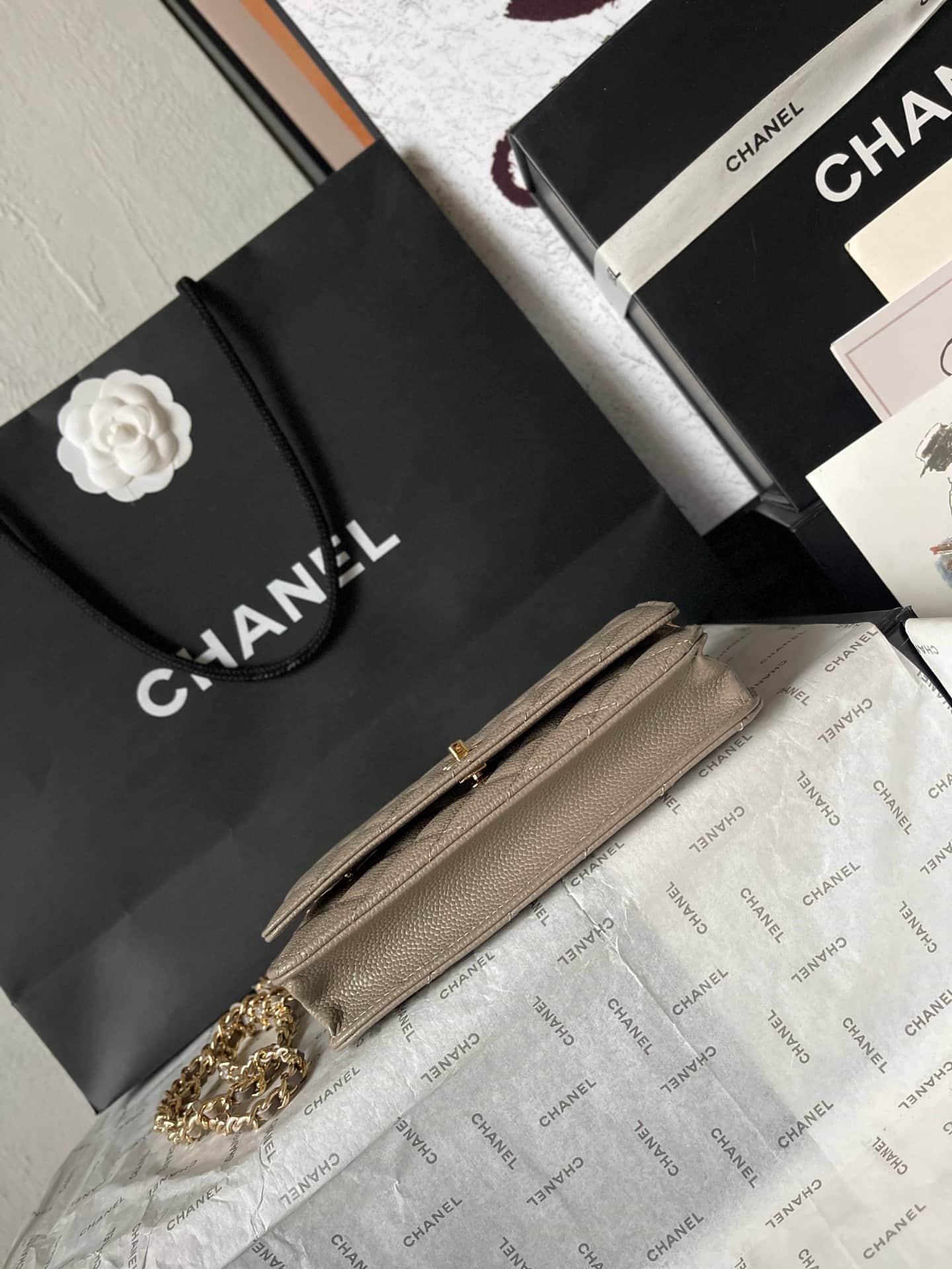 Chanel Classic Wallet on Chain Grained Shiny Calfskin & Gold-Tone Metal AP4241 Grey A