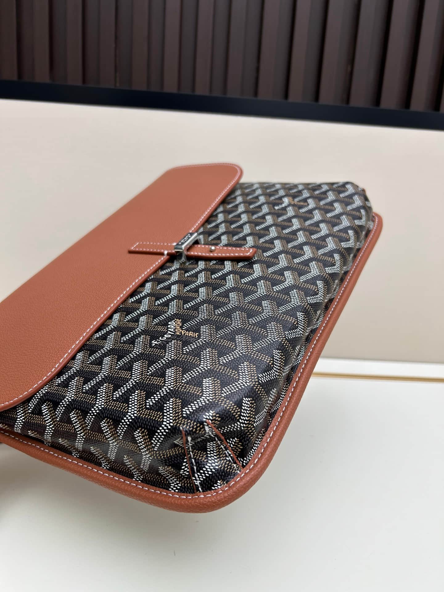 Goyard Coursier Messenger Bag Brown Mid
