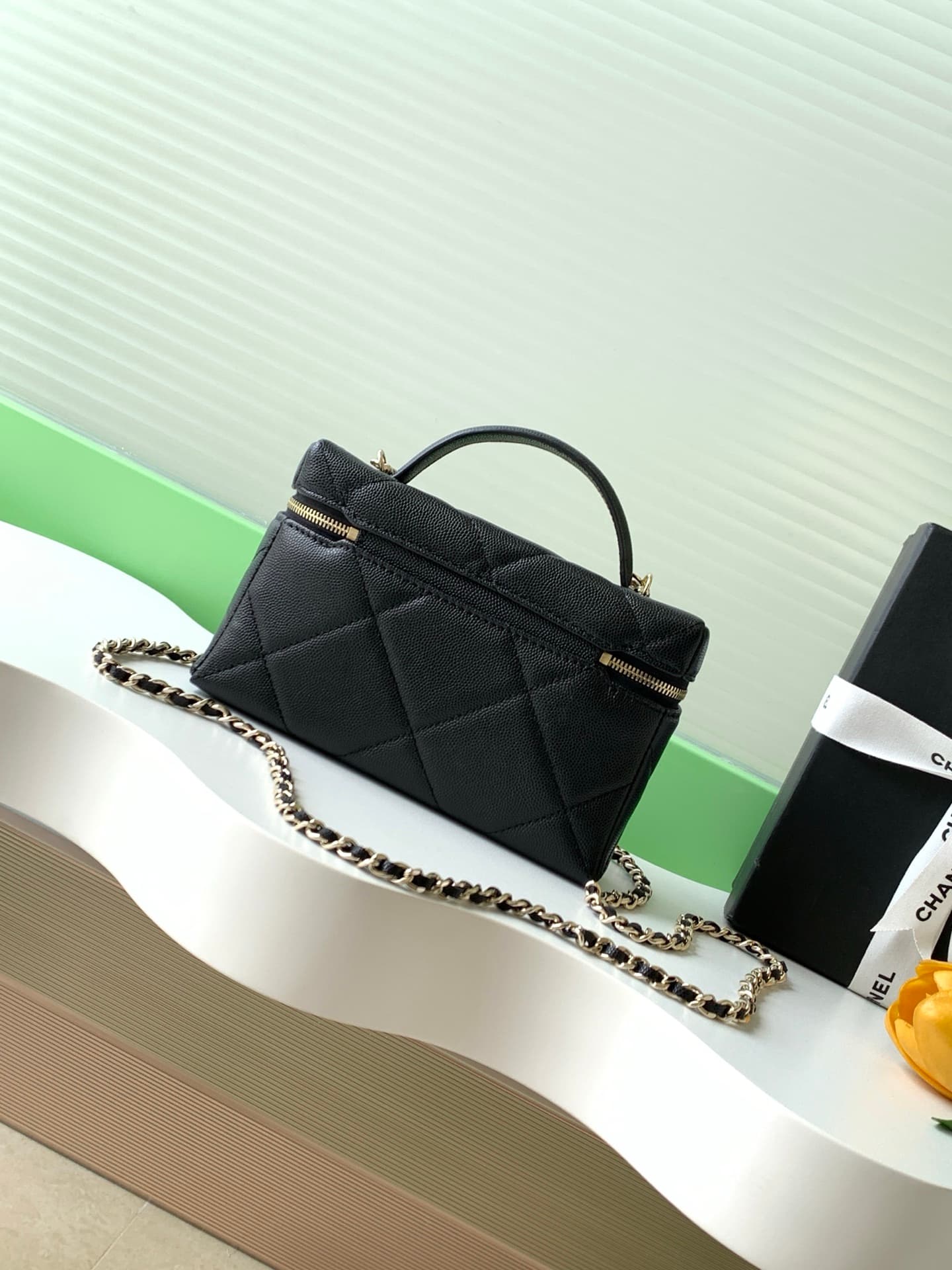 Chanel Vanity with Chain Grained Shiny Calfskin & Gold-Tone Metal Black AP4936 A