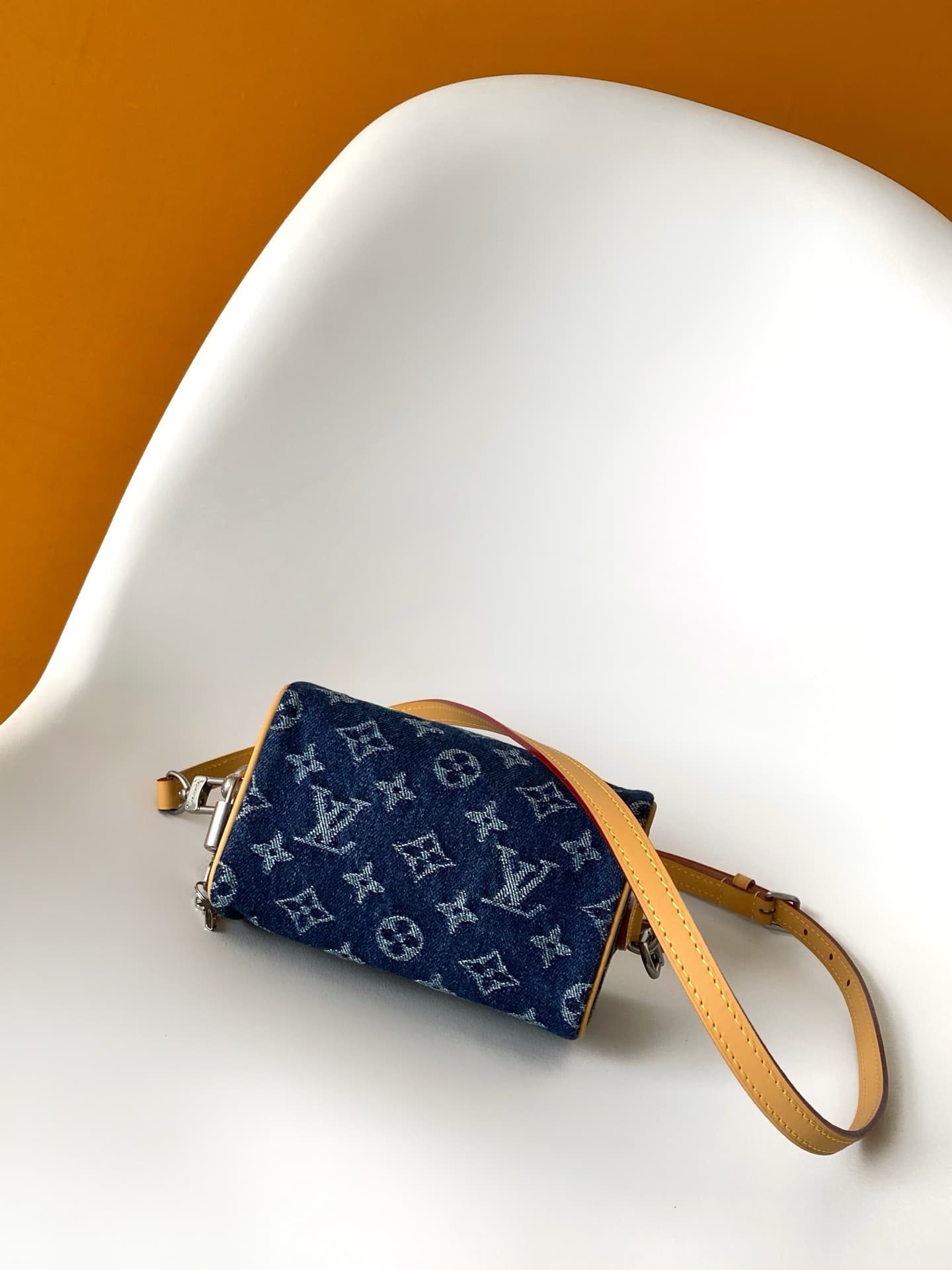Louis Vuitton Speedy 18 Bandoulière Blue Monogram Flowers Denim M27557 High