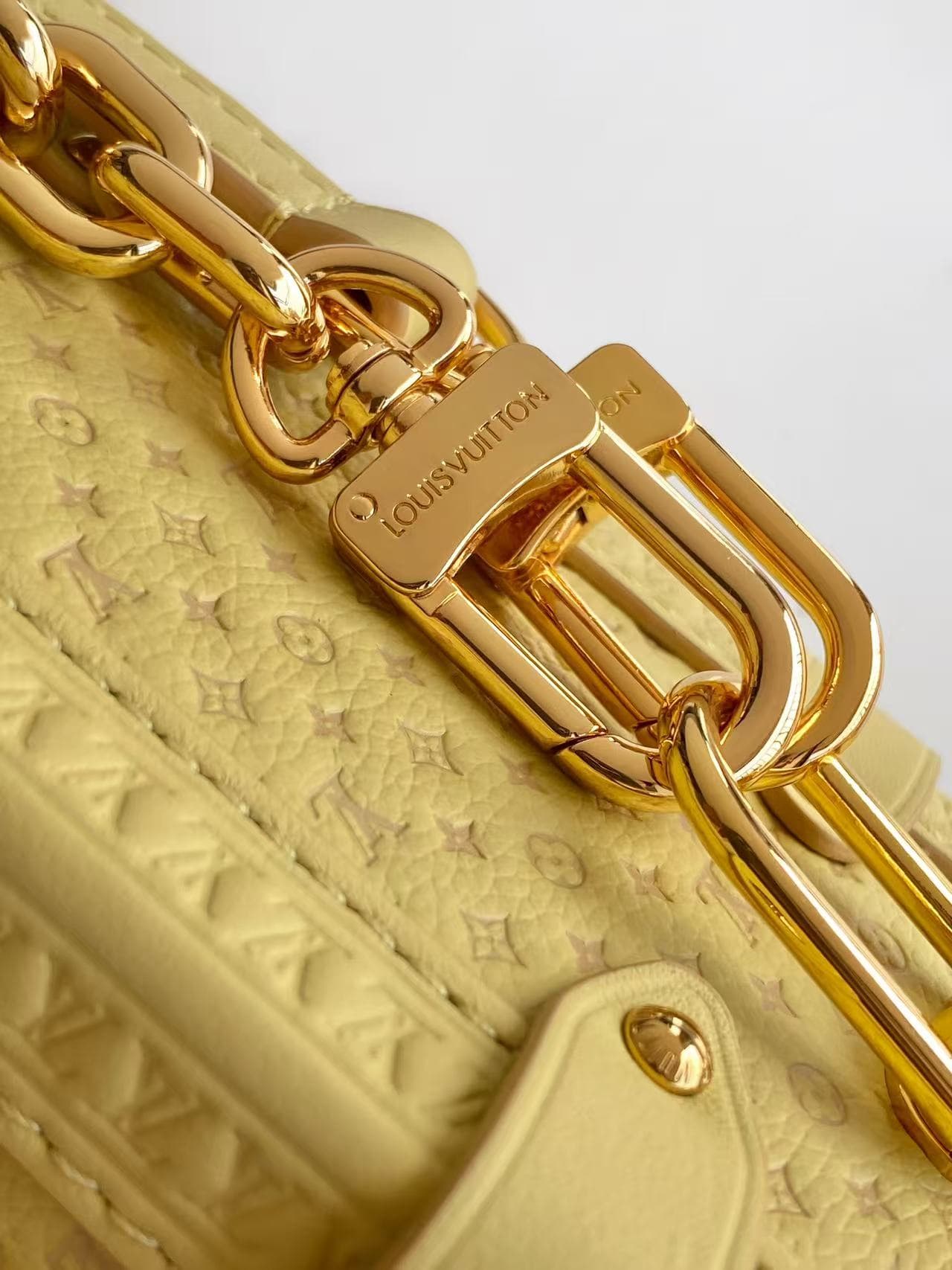 Louis Vuitton Side Trunk MM Banane Calfskin leather M28474 High