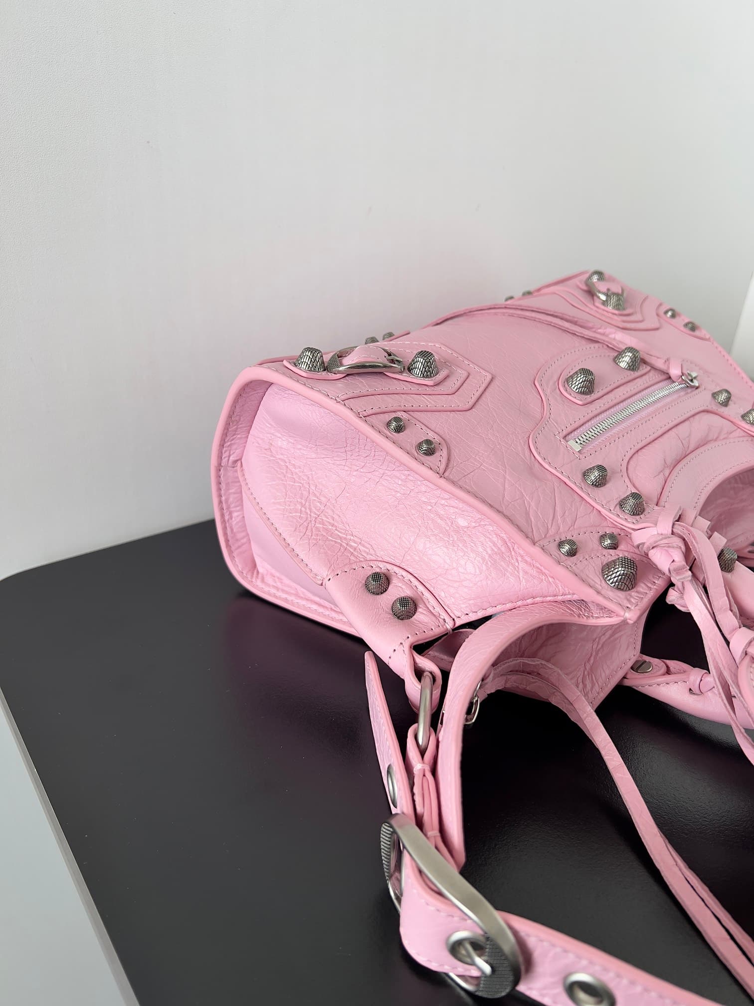 Balenciaga Small Neo Cagole City bag in Pink lambskin leather High