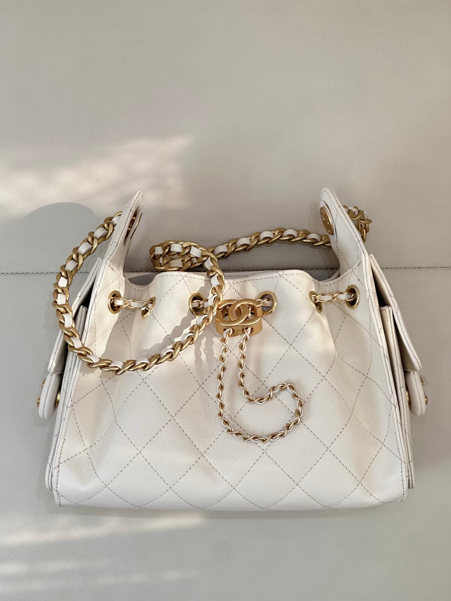 CHANEL 25 Mini Handbag AS5631 Grained Calfskin & Gold-tone Metal Cream TOP