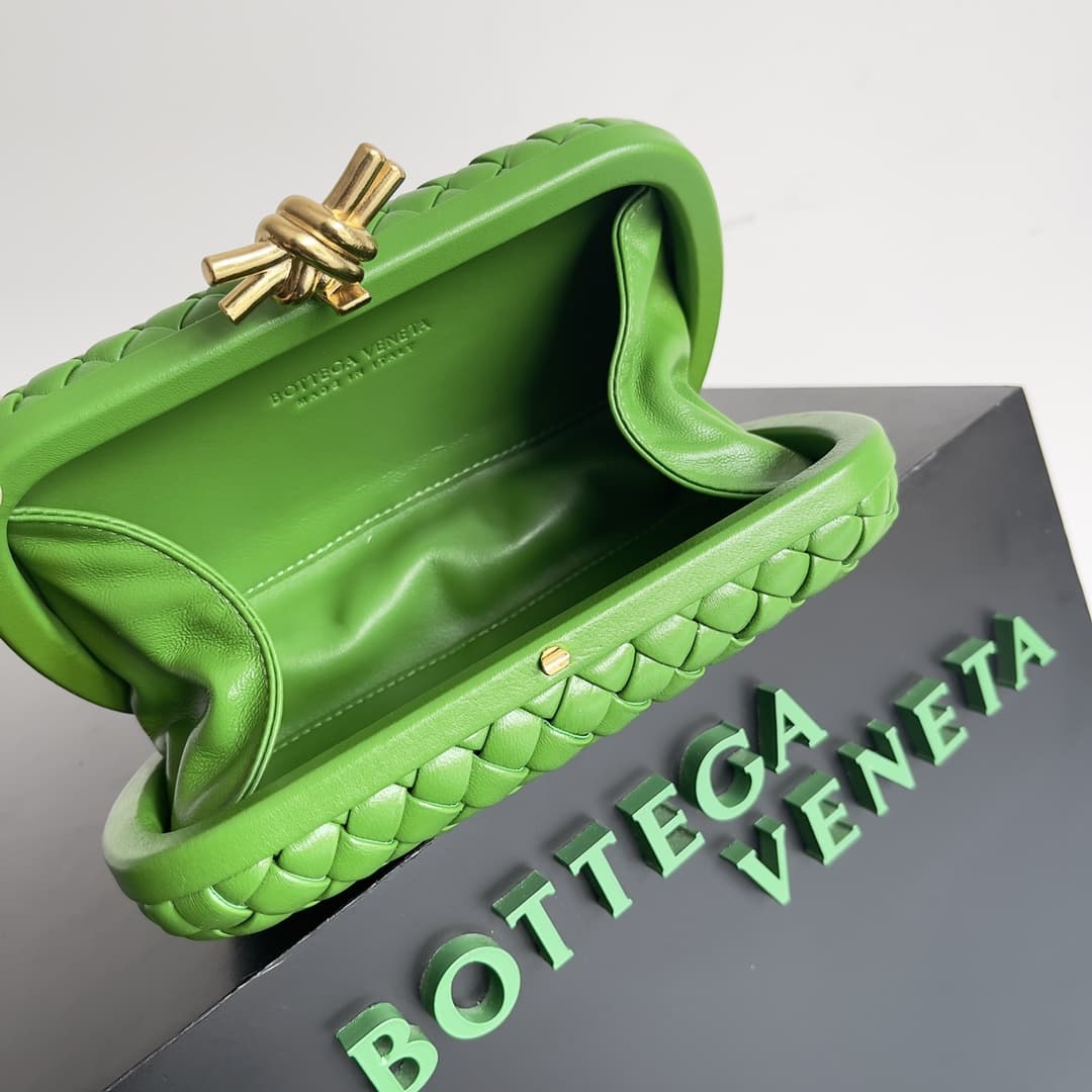 BV Knot Minaudière Clutch Lambskin Top