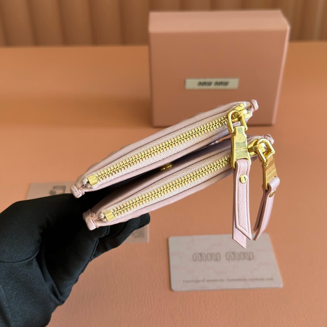 Miu Miu Begonia Alabaster Pink Matelassé Nappa Leather Wallet 5MV017 TOP
