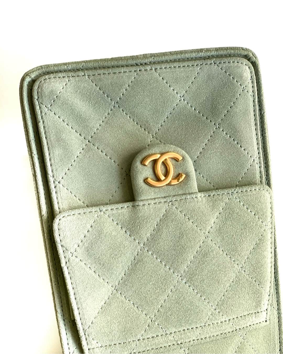 Chanel 25 Medium Hobo Medium handbag AS5311 Suede & Gold-tone Metal Green High