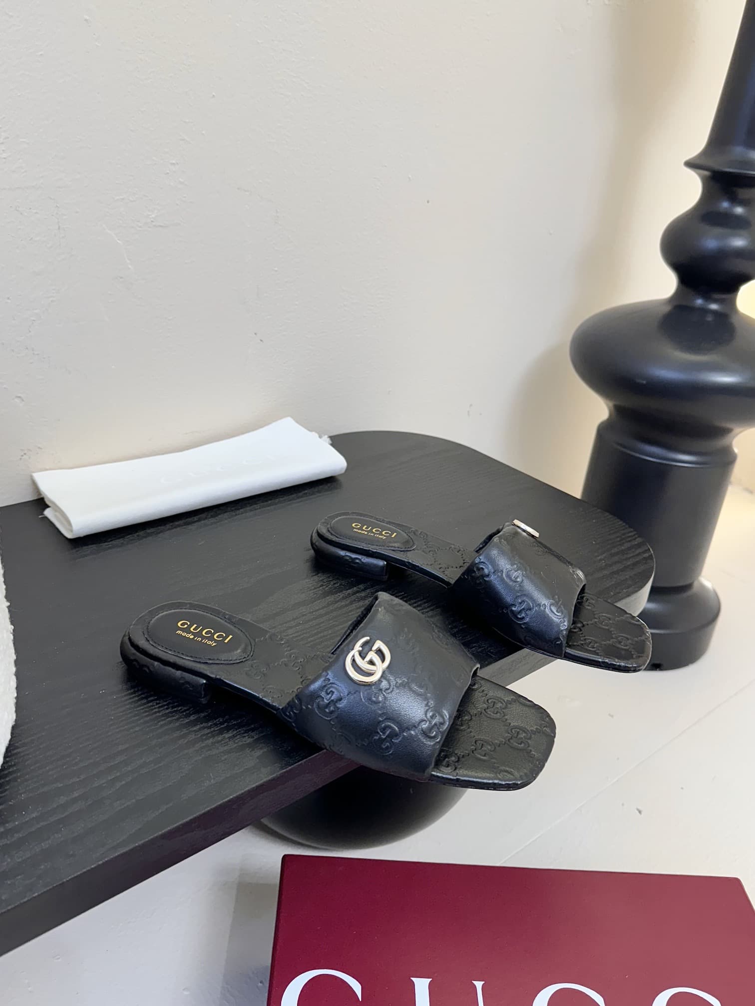 Gucci slide sandal with Double G Shoes Women
