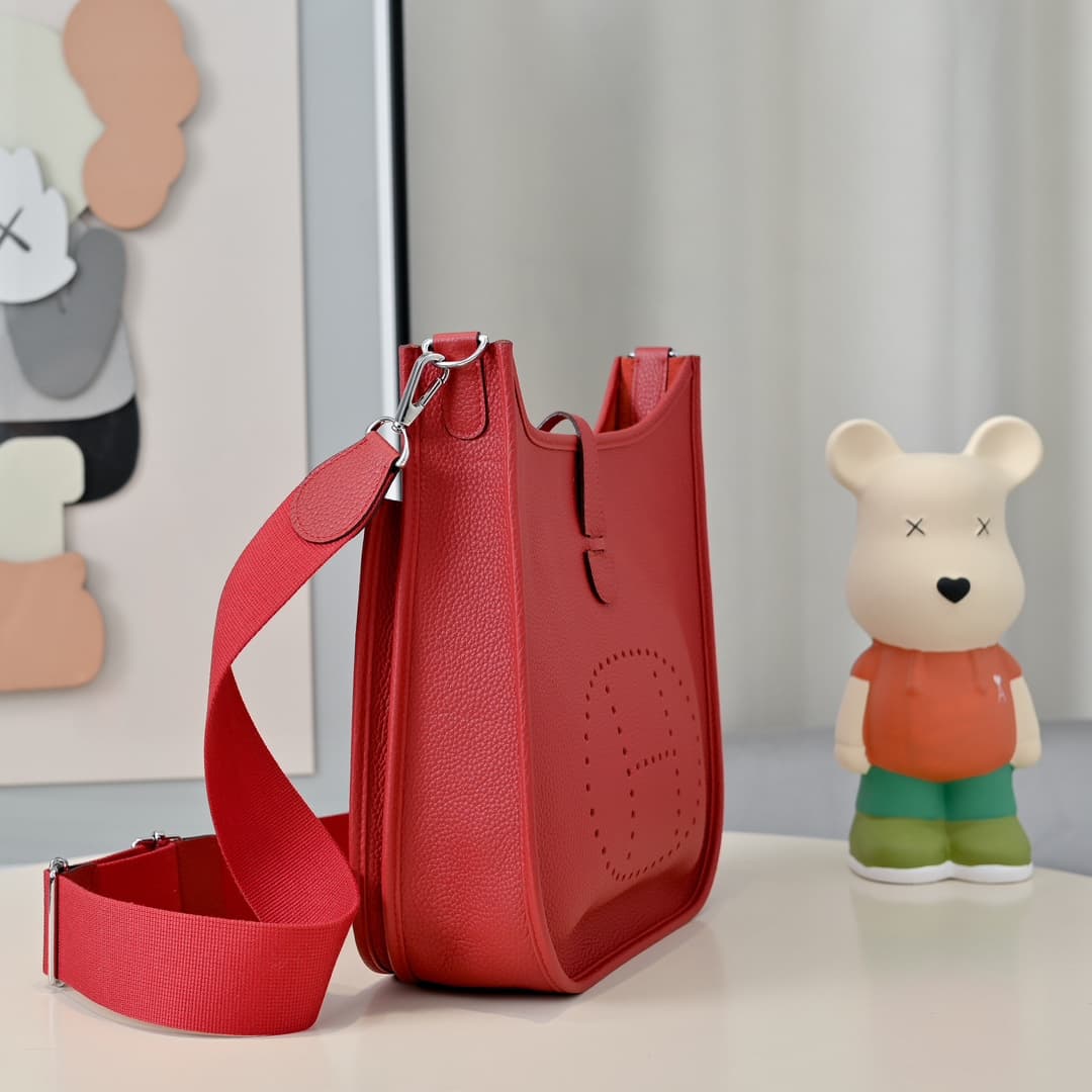 Hermes Evelyne III PM Bag Clemence Leather In Red High