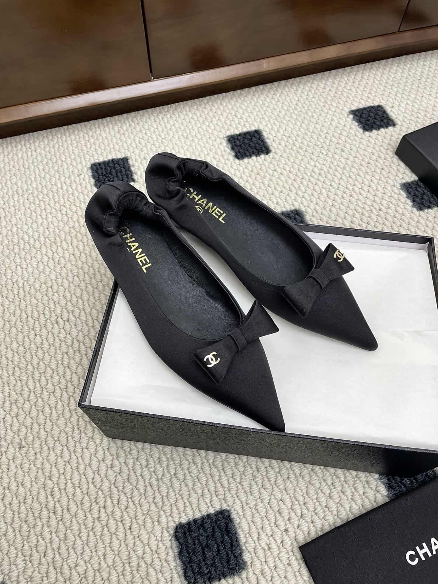 Chanel Ballerina Flats shoes Women