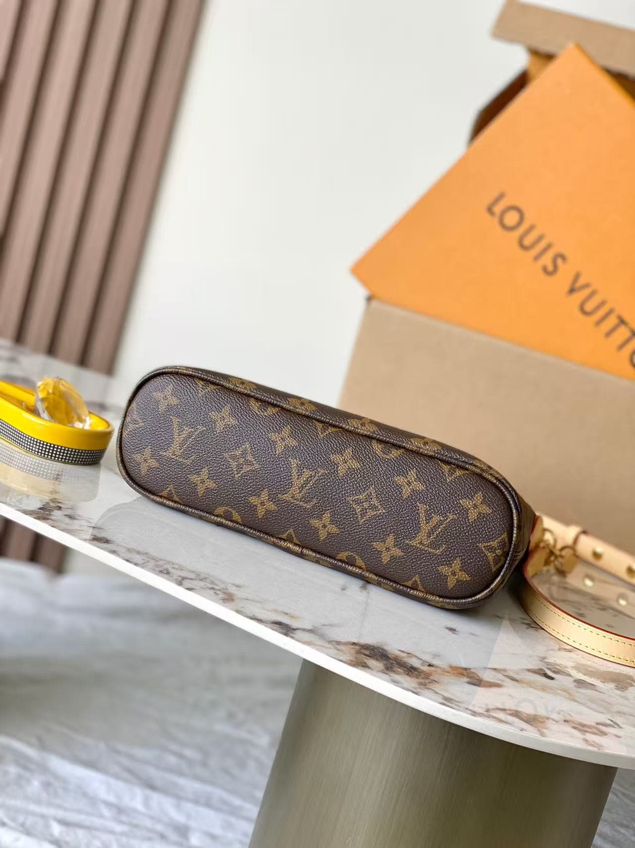 Louis Vuitton Lineup BB Monogram coated canvas M28423 TOP