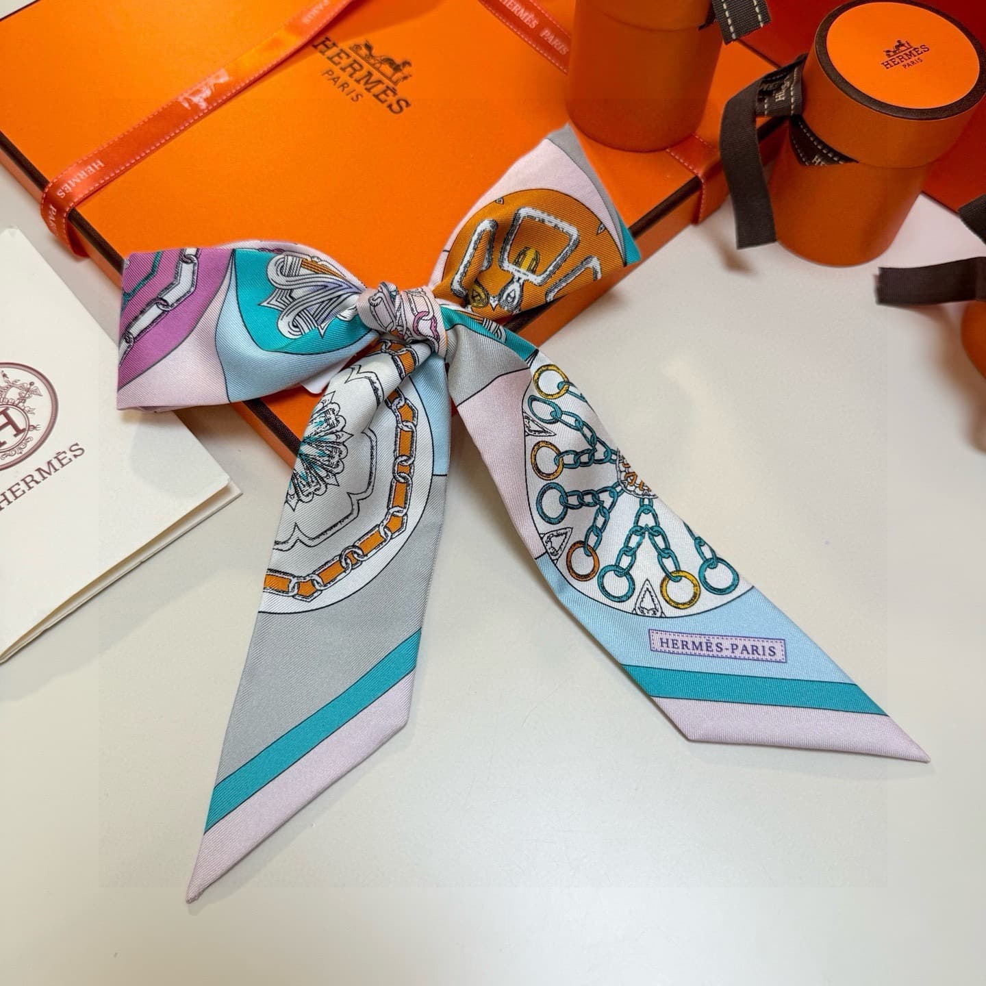 Hermes Silk L'Effet Kaleidoscope Twilly scarf