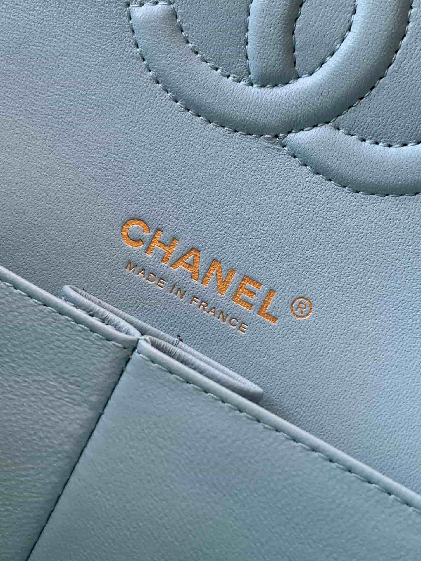 Chanel Medium CLASSIC HANDBAG Velvet  & Gold-Tone Metal Light Blue A