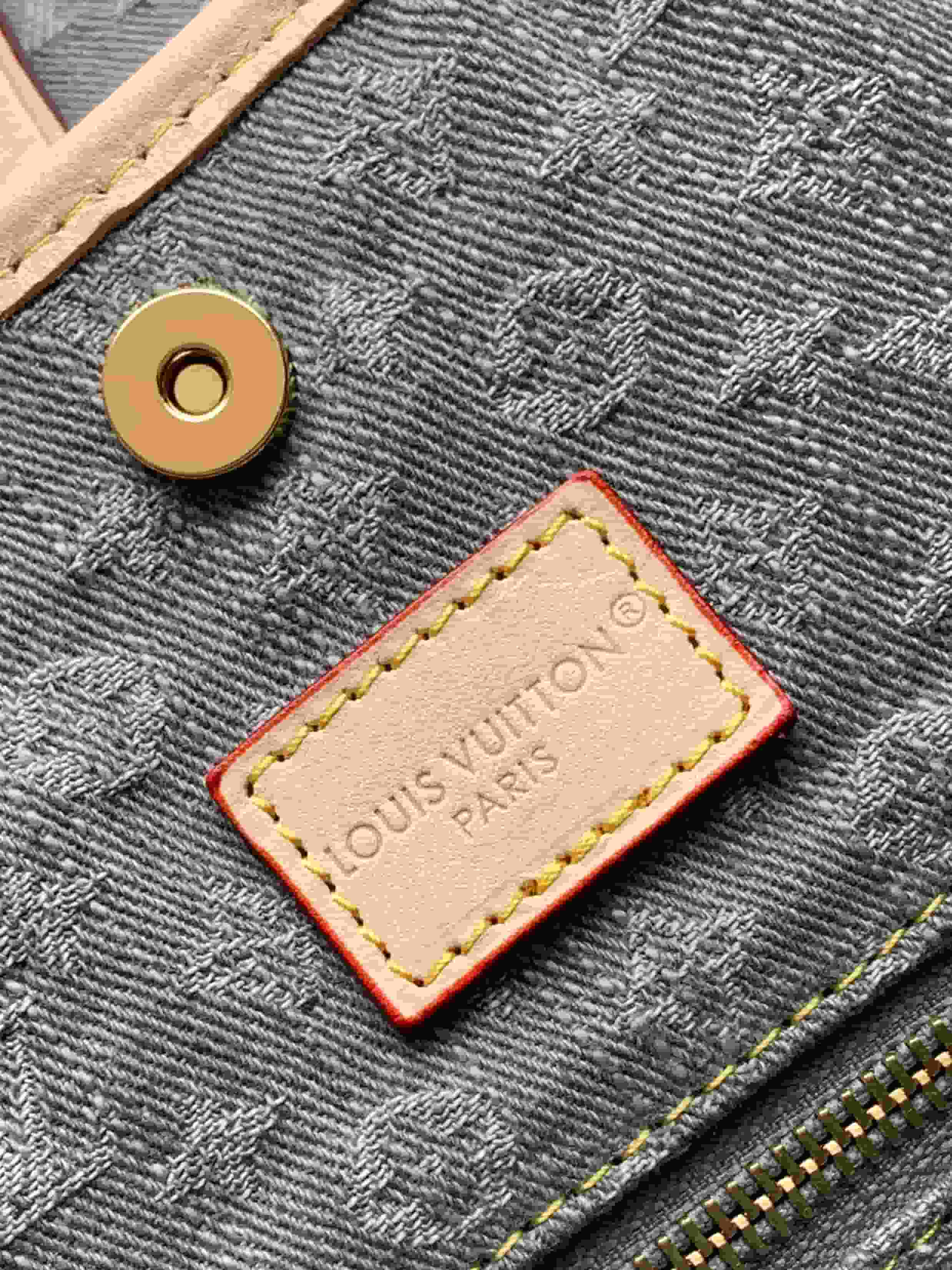 Louis Vuitton Carryall MM bag Washed Gray Denim Monogram Canvas M13289 High