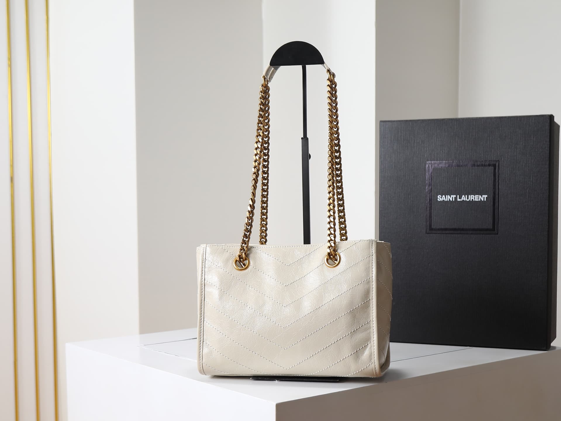 Saint Laurent Niki Shopping Tote Bag Calf Leather In White 872680 High