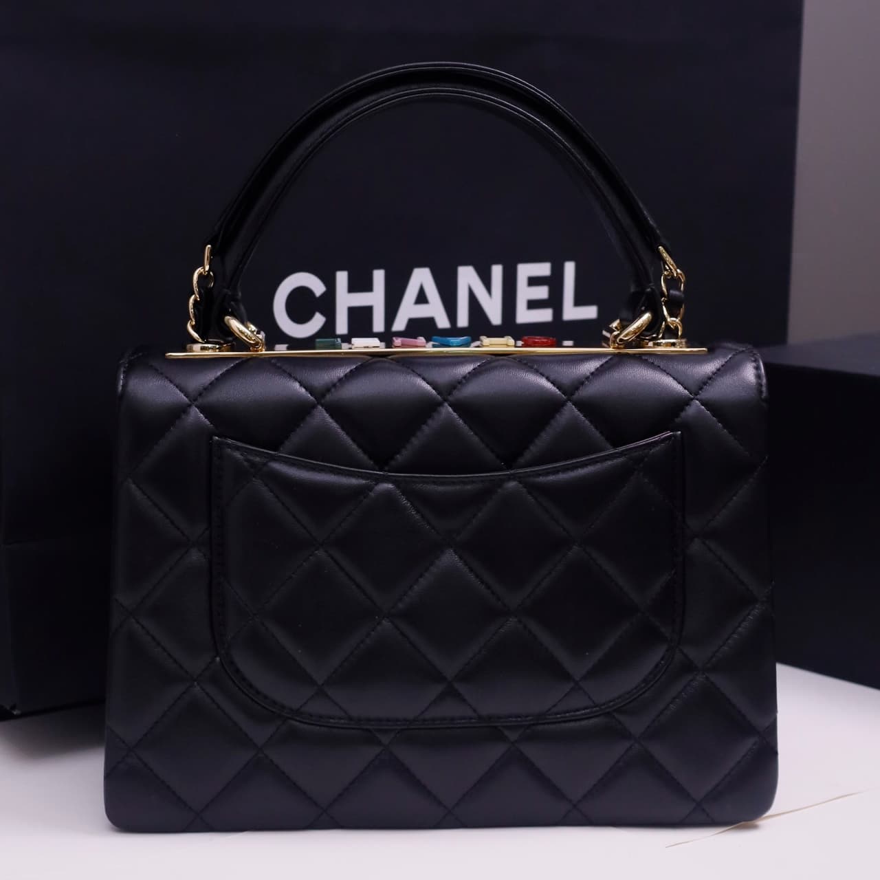 SMALL FLAP BAG WITH TOP HANDLE Lambskin Gold Metal Black A