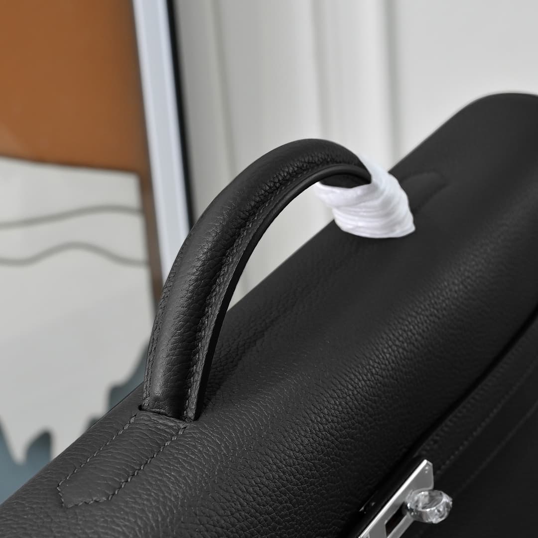 Hermes Kelly depeches Togo 36 briefcase In Black Silver Metal CalfskIn WAX High