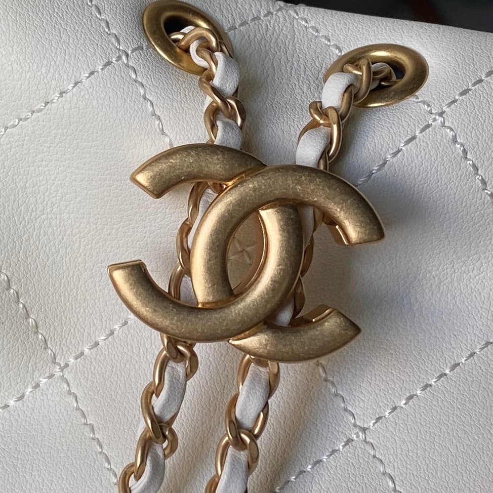 Chanel Hobo Handbag Calfskin & Gold-Tone Metal AS5976 White A